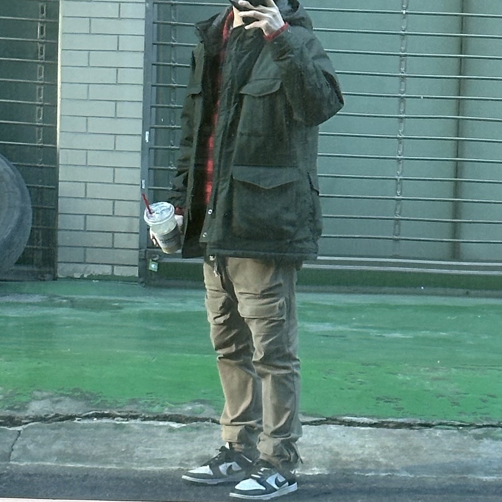 Uniqlo x Engineered Garments Pufftech Utility Jacket Olive - KR, Human Made Crazy Check L/S Shirt Red 착용 스타일 - 2