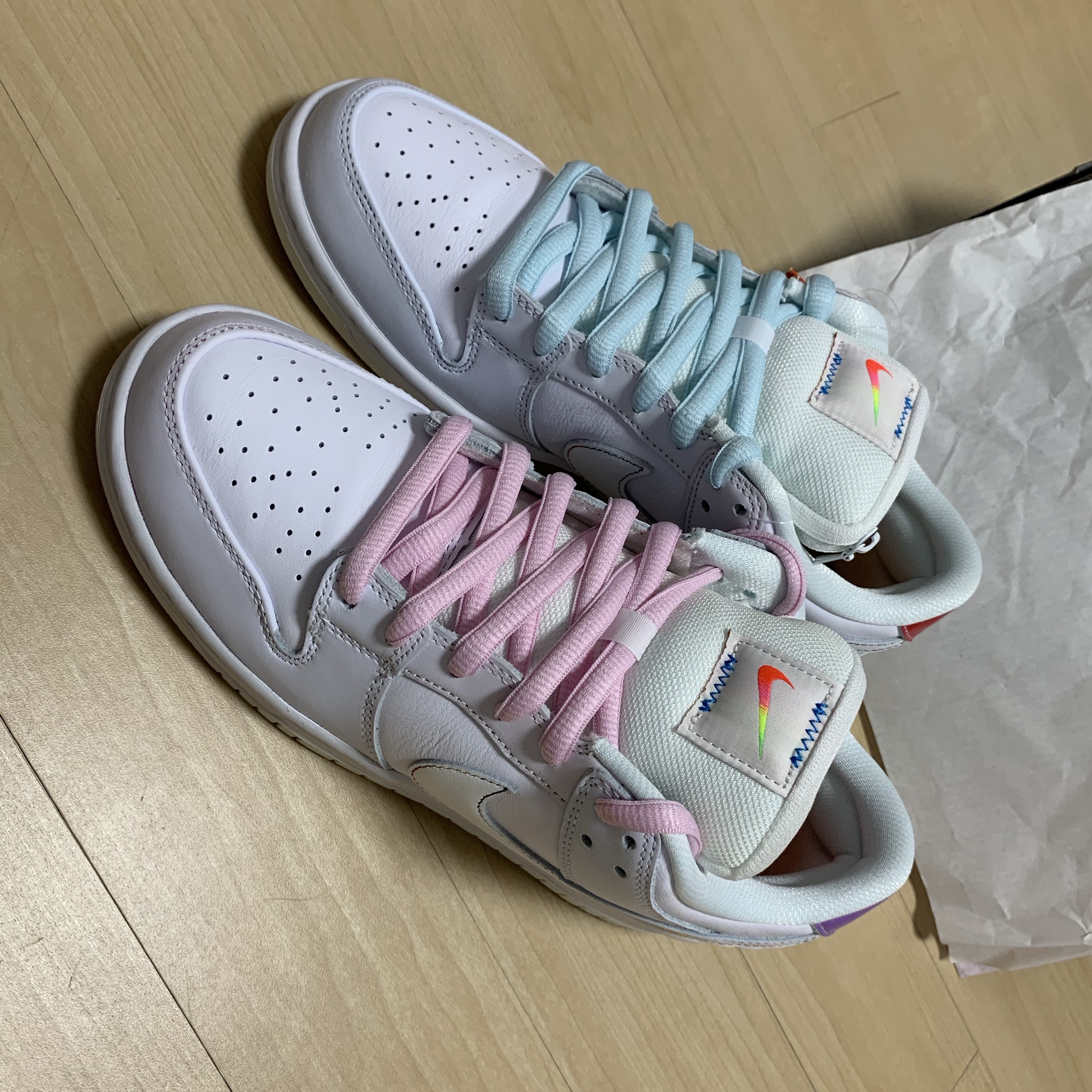 Nike SB Dunk Low Pro Be True 착용 스타일