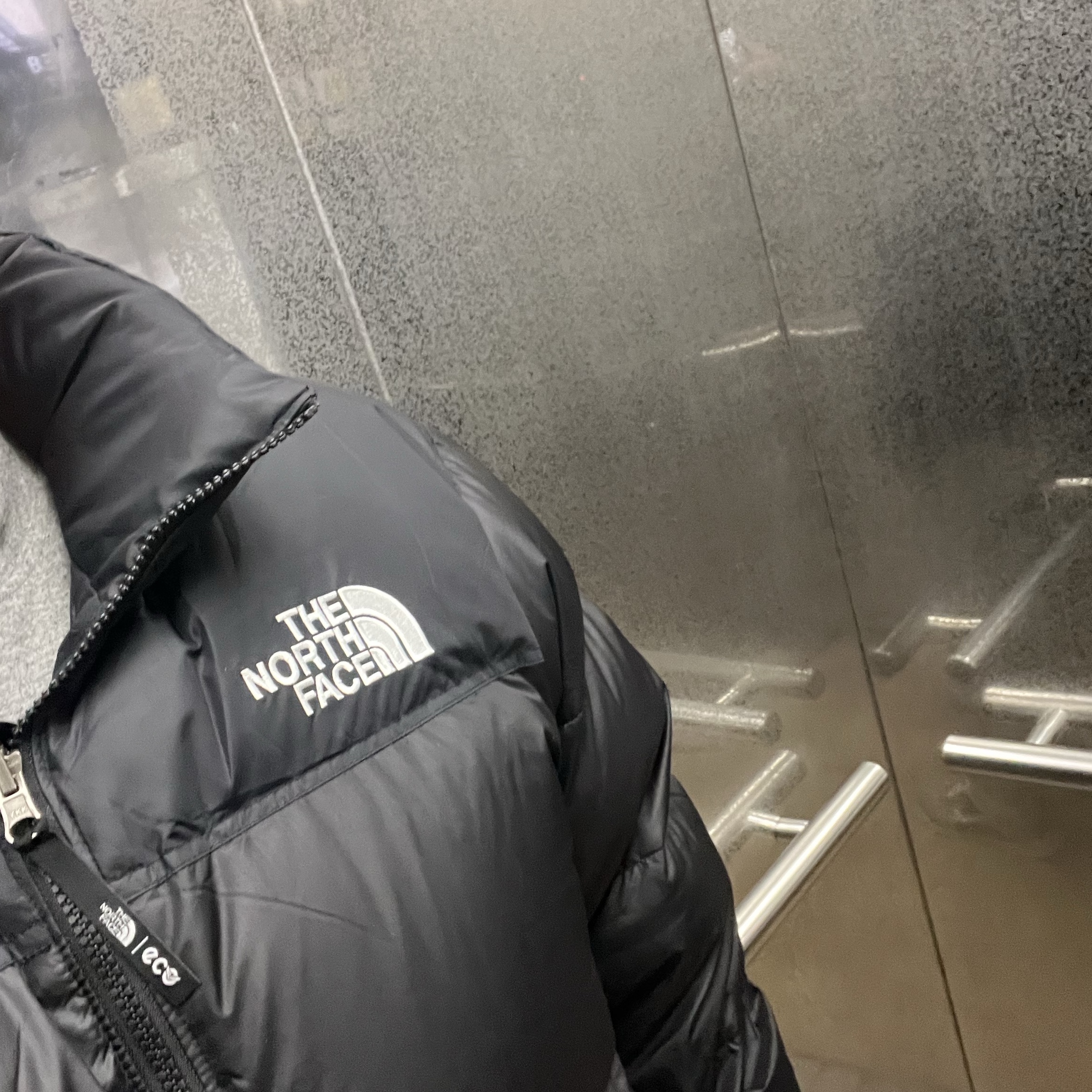 The North Face 1996 Eco Nuptse Jacket Black 착용 스타일