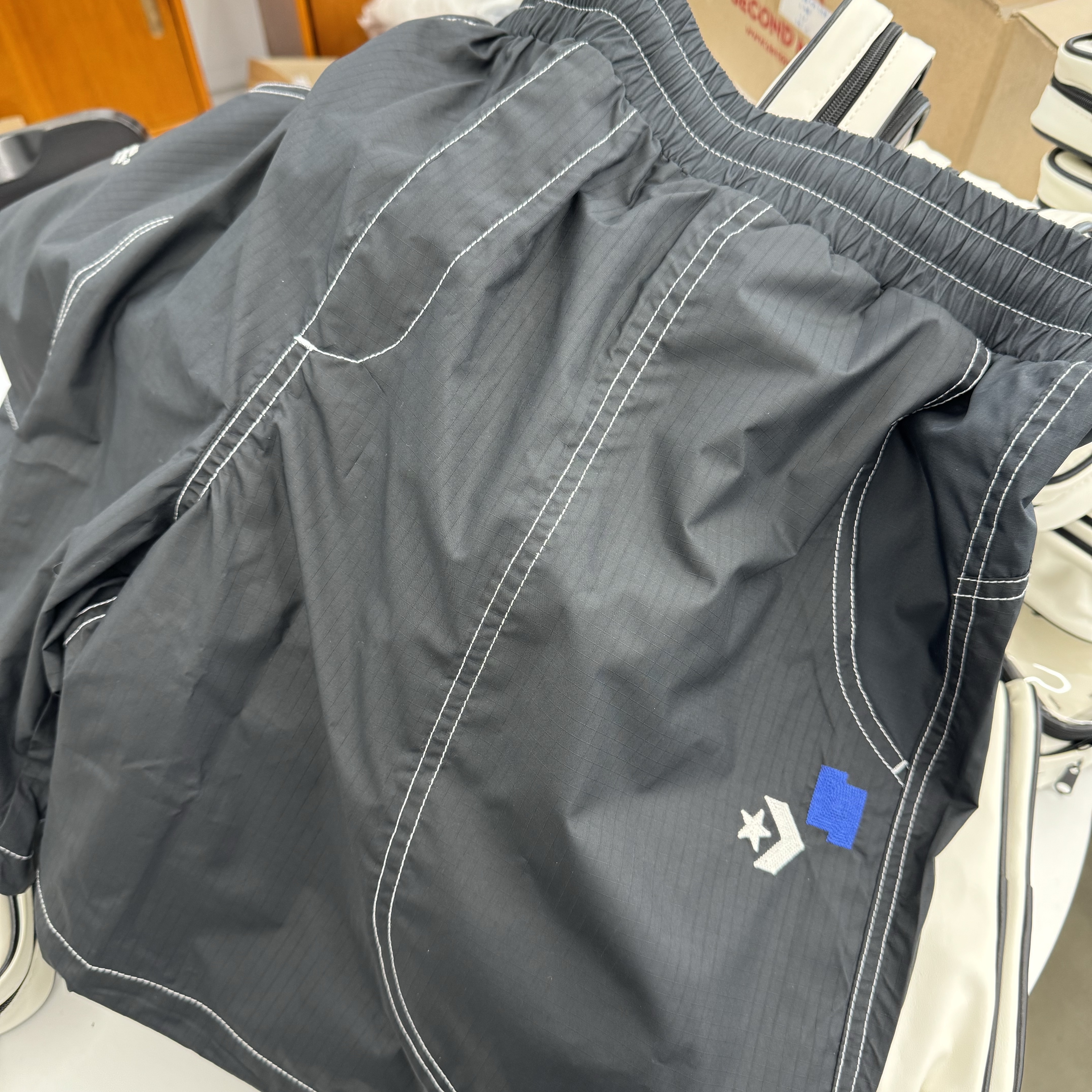 Converse x Ader Error Shapes Shorts Black 착용 스타일