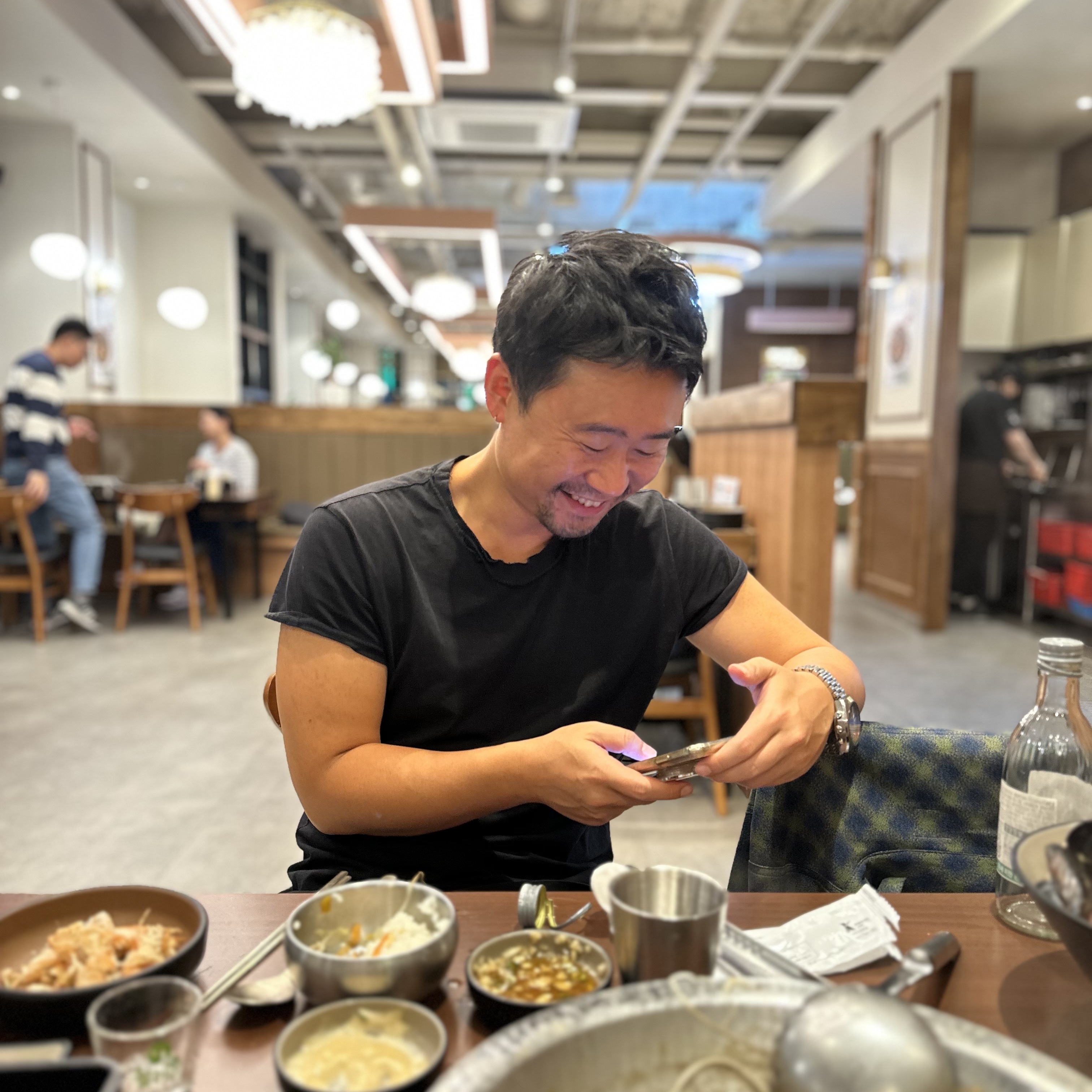 니들스 페니 진 자켓 블루 올리브 착용 스타일