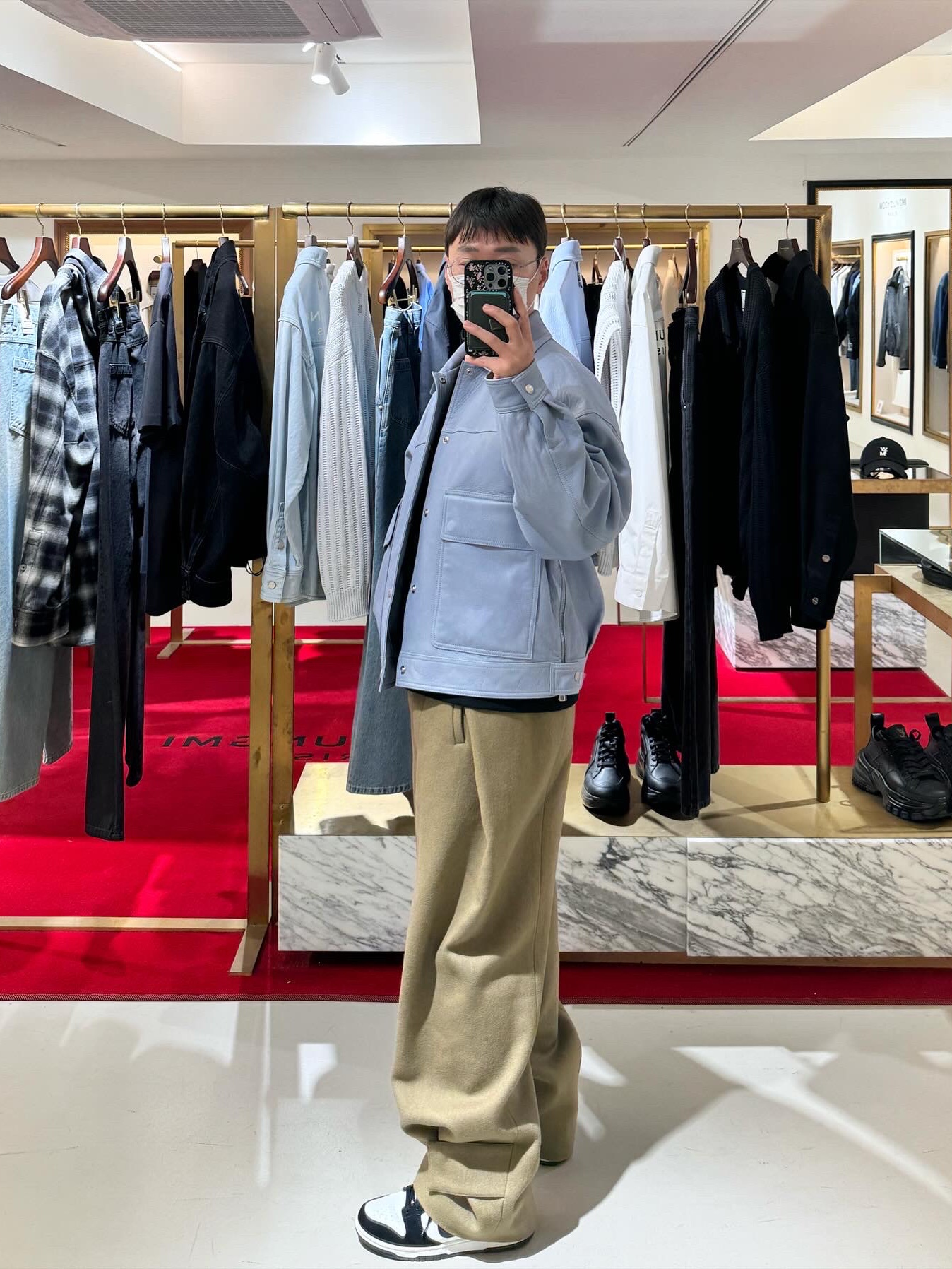 The North Face 22 Beijing Team Korea Down Parka Replica White, Wooyoungmi Luminous Jellyfish Back Logo Sweatshirt Black - 24SS 착용 스타일 - 6