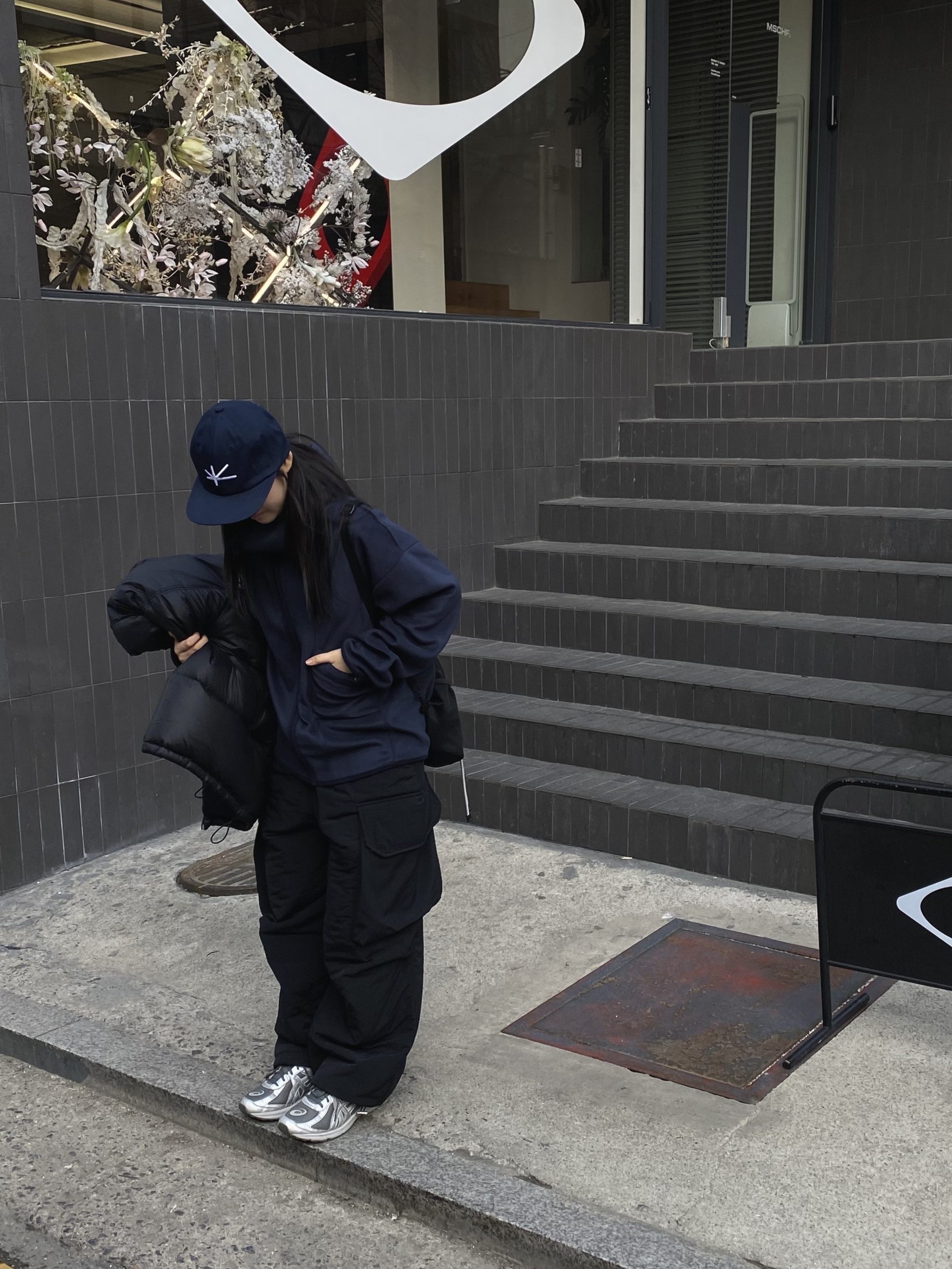 Softoffice Community Cap - Navy, Asics Jog 100 S SMU Sheet Rock Pure Silver - 2E Wide 착용 스타일 - 4
