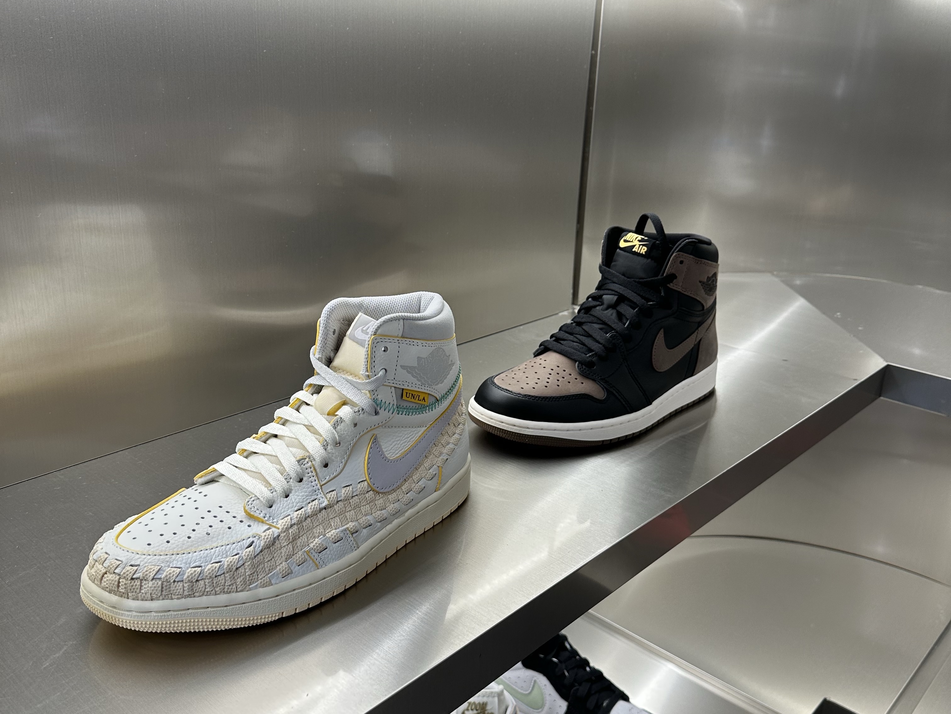 Jordan 1 Retro High OG Palomino, Jordan 1 x Bephies Beauty Supply x Union Retro High OG SP Summer '96 착용 스타일 - 1