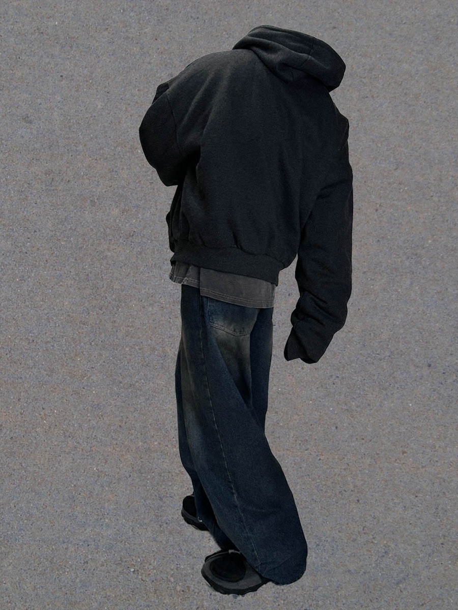 Crocs x Beams Classic All Terrain Mountain Parka Clog Grey 착용 스타일 - 3