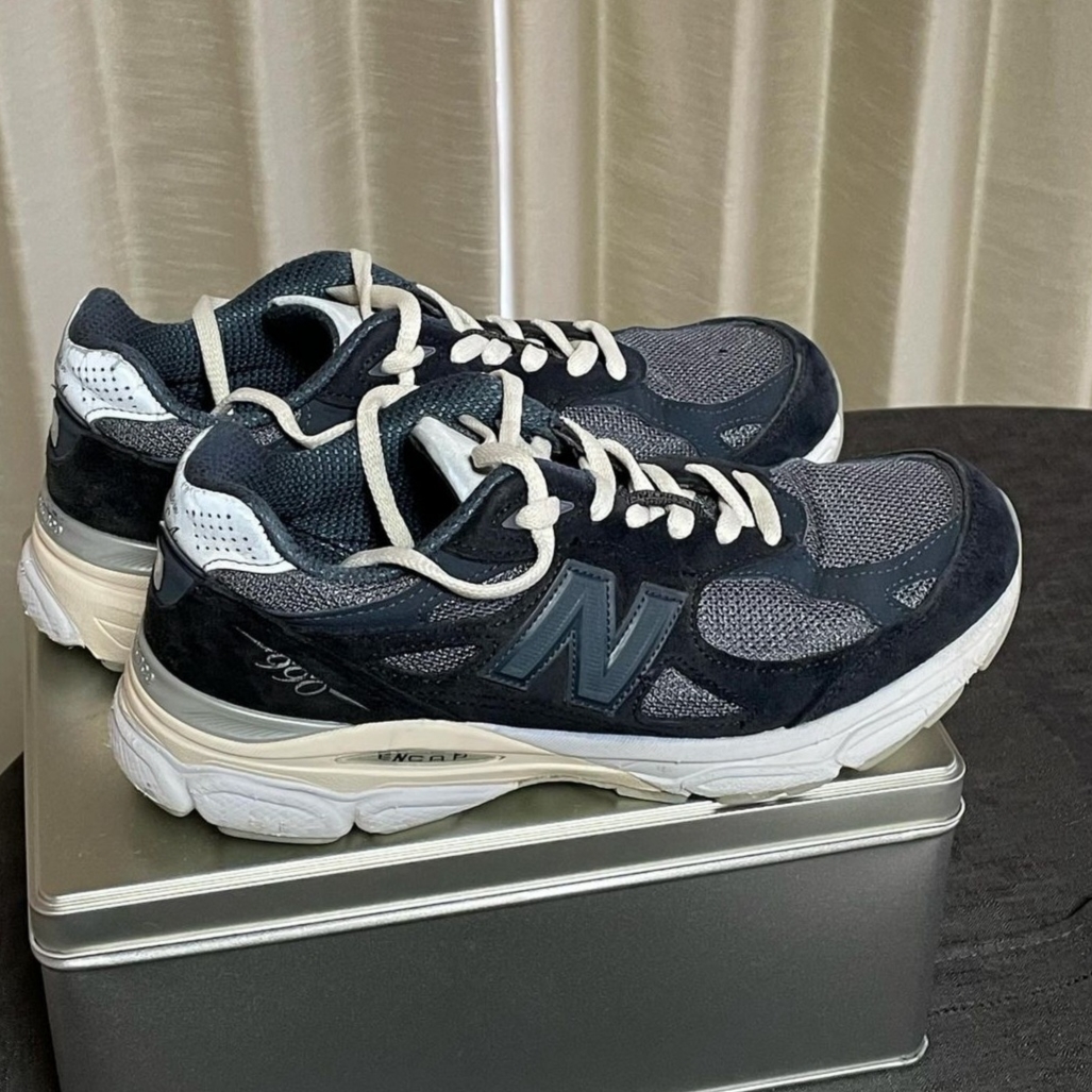 New Balance x Kith 990v3 Genesis 착용 스타일