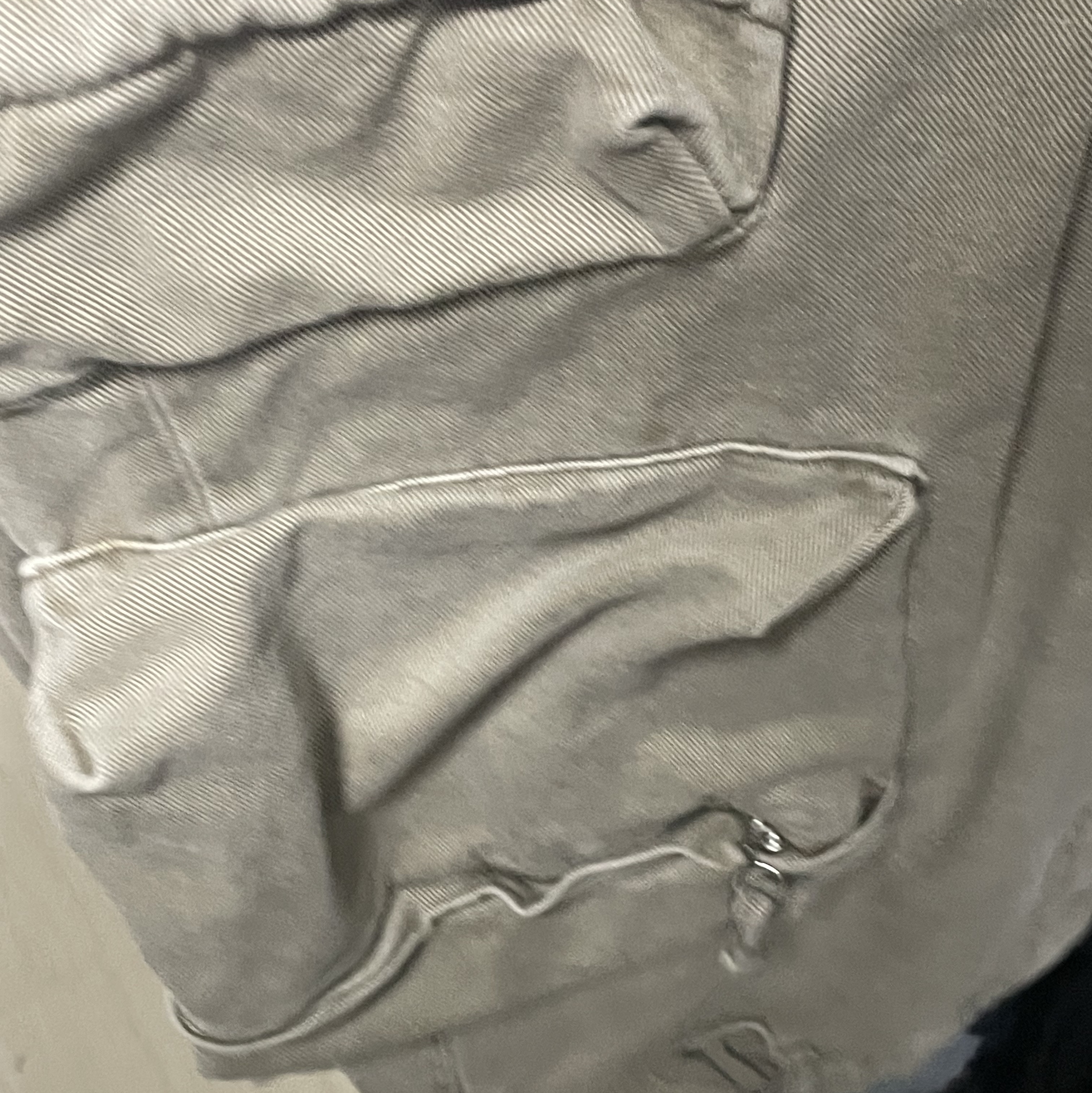 Zara Utility Pocket Pants Light Sand 착용 스타일
