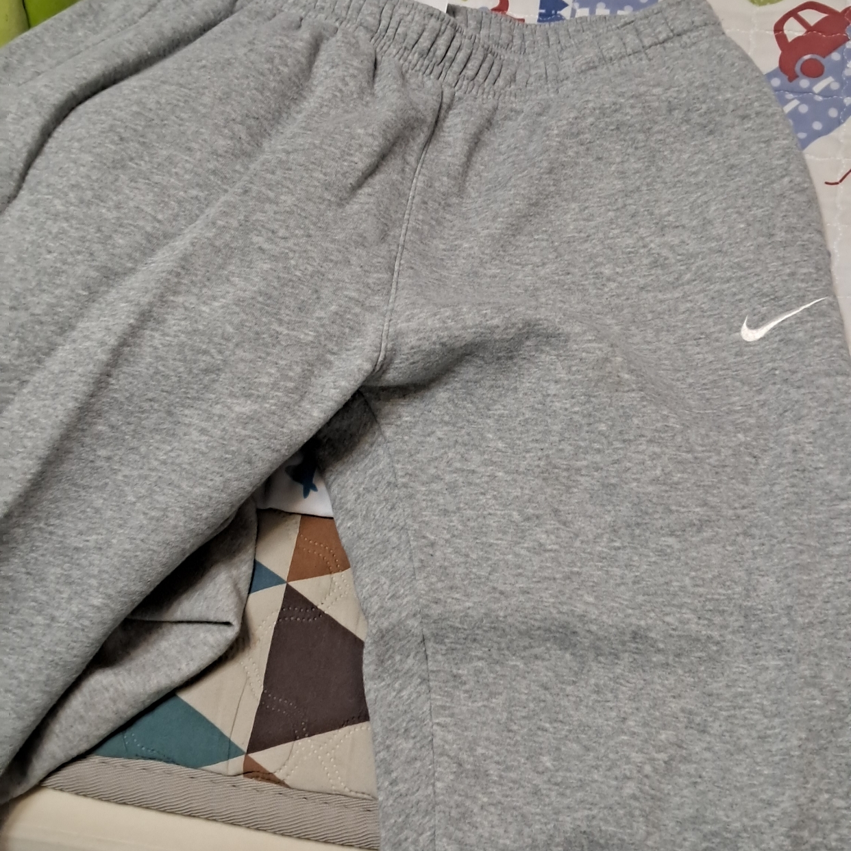 Nike NSW Club Fleece Jogger Dark Grey Heather - Asia 착용 스타일