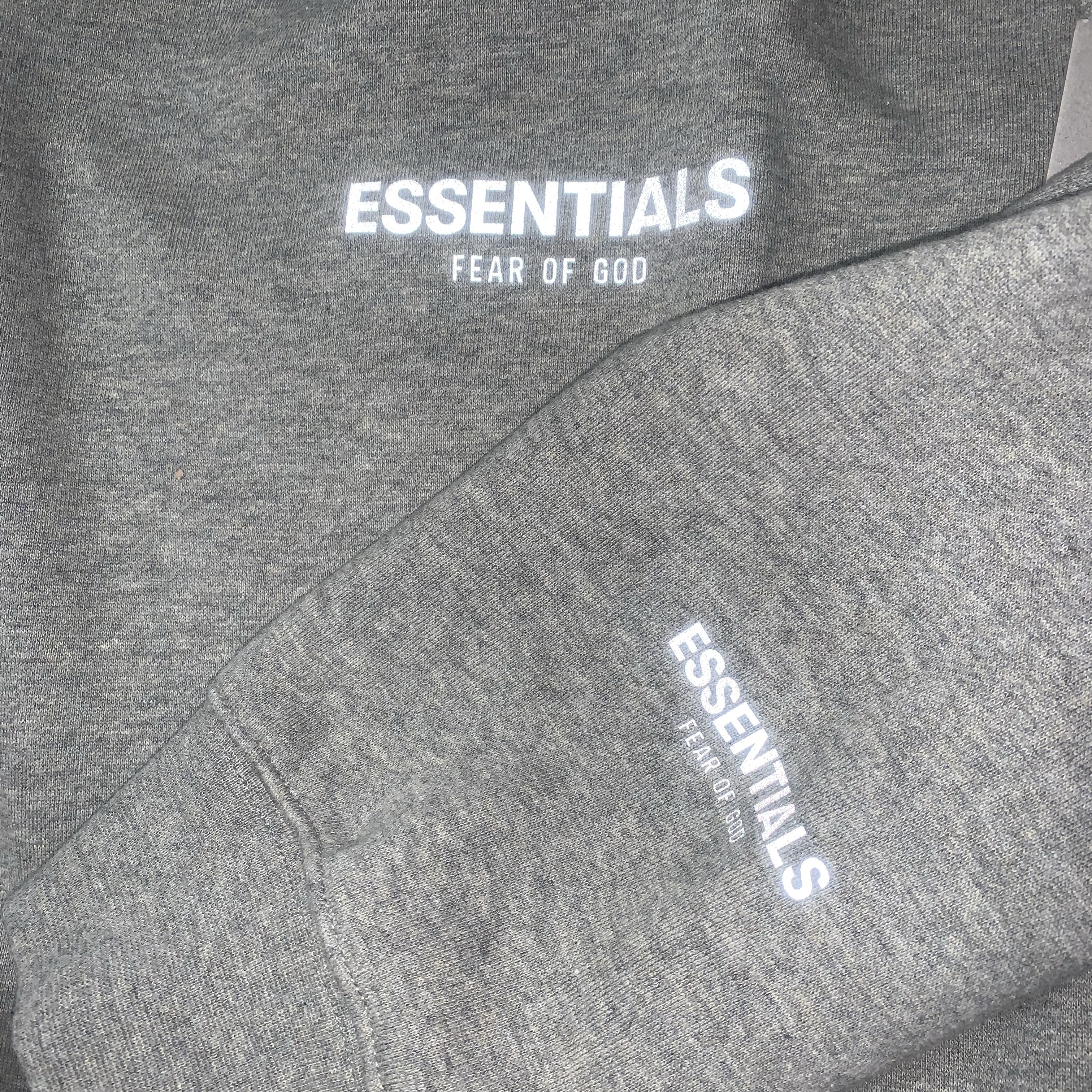 Essentials The Core Collection Pullover Crewneck Heather Oatmeal 착용 스타일 - 2