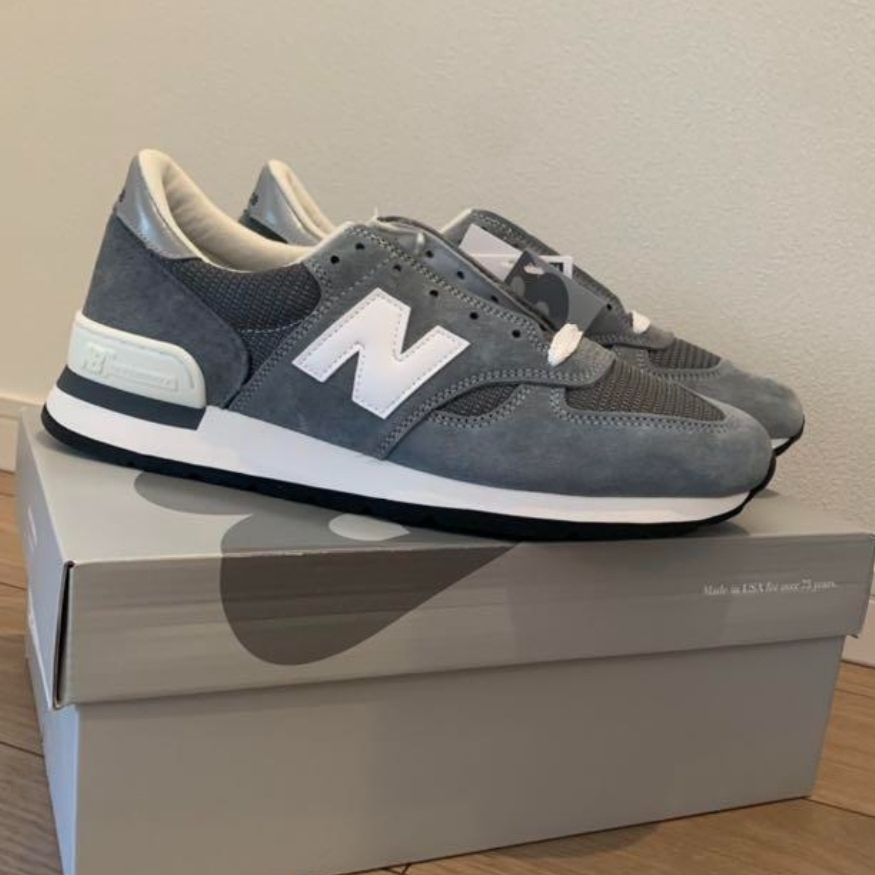 New Balance 990v1 Made in USA Grey White 착용 스타일