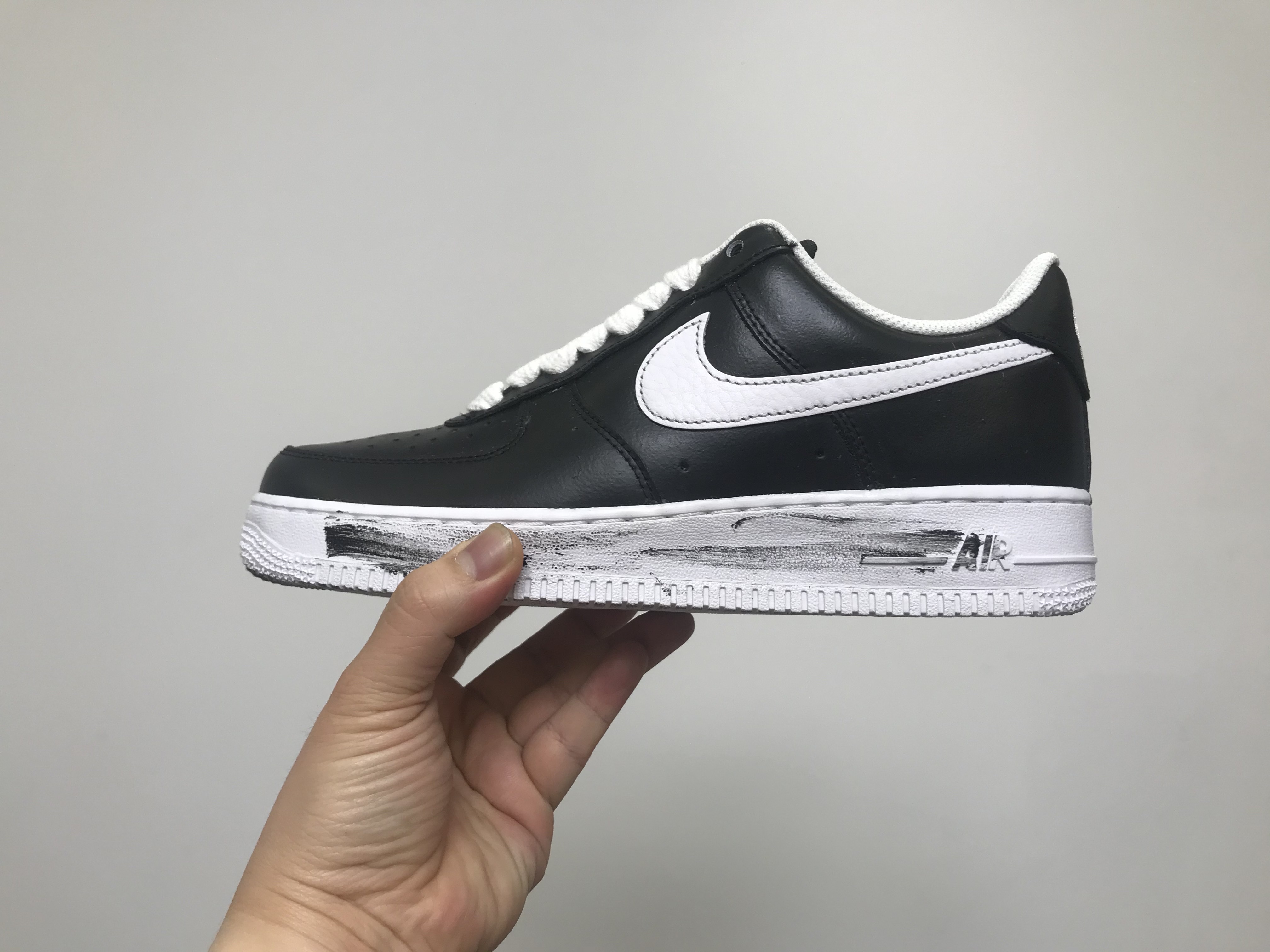Nike x Peaceminusone Air Force 1 Low Para-Noise 착용 스타일 - 1