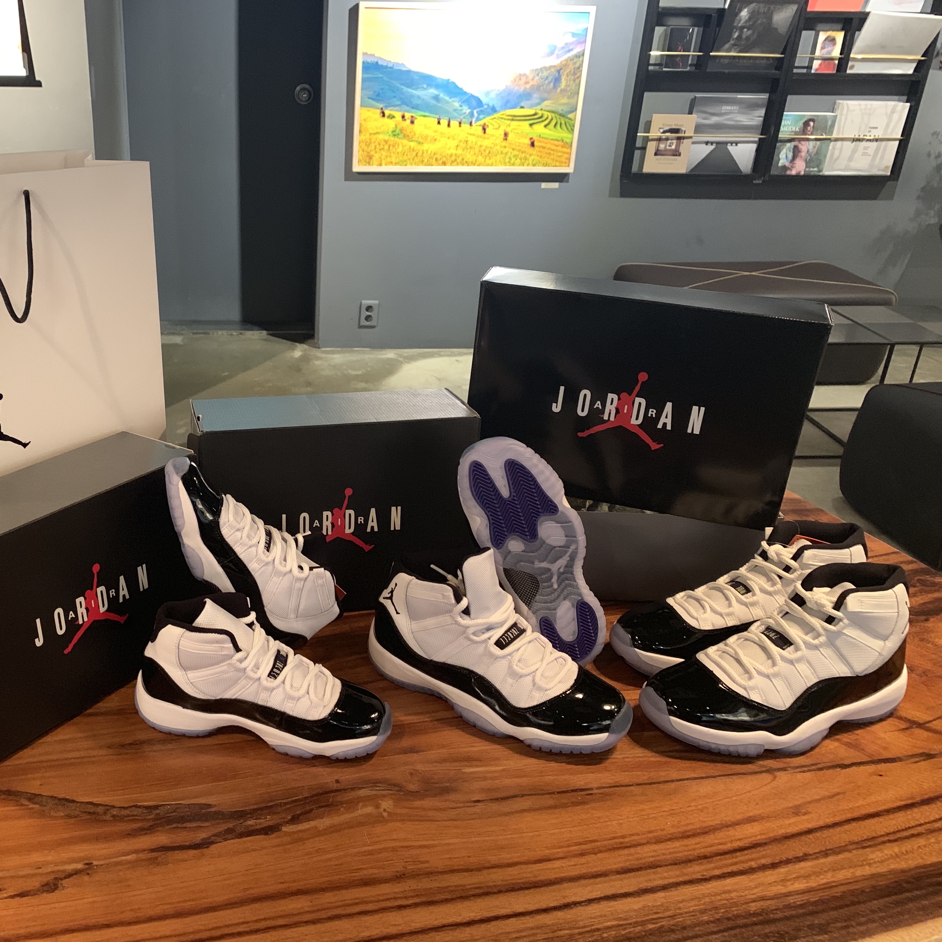 Jordan 11 Retro Concord 2018 착용 스타일 - 2