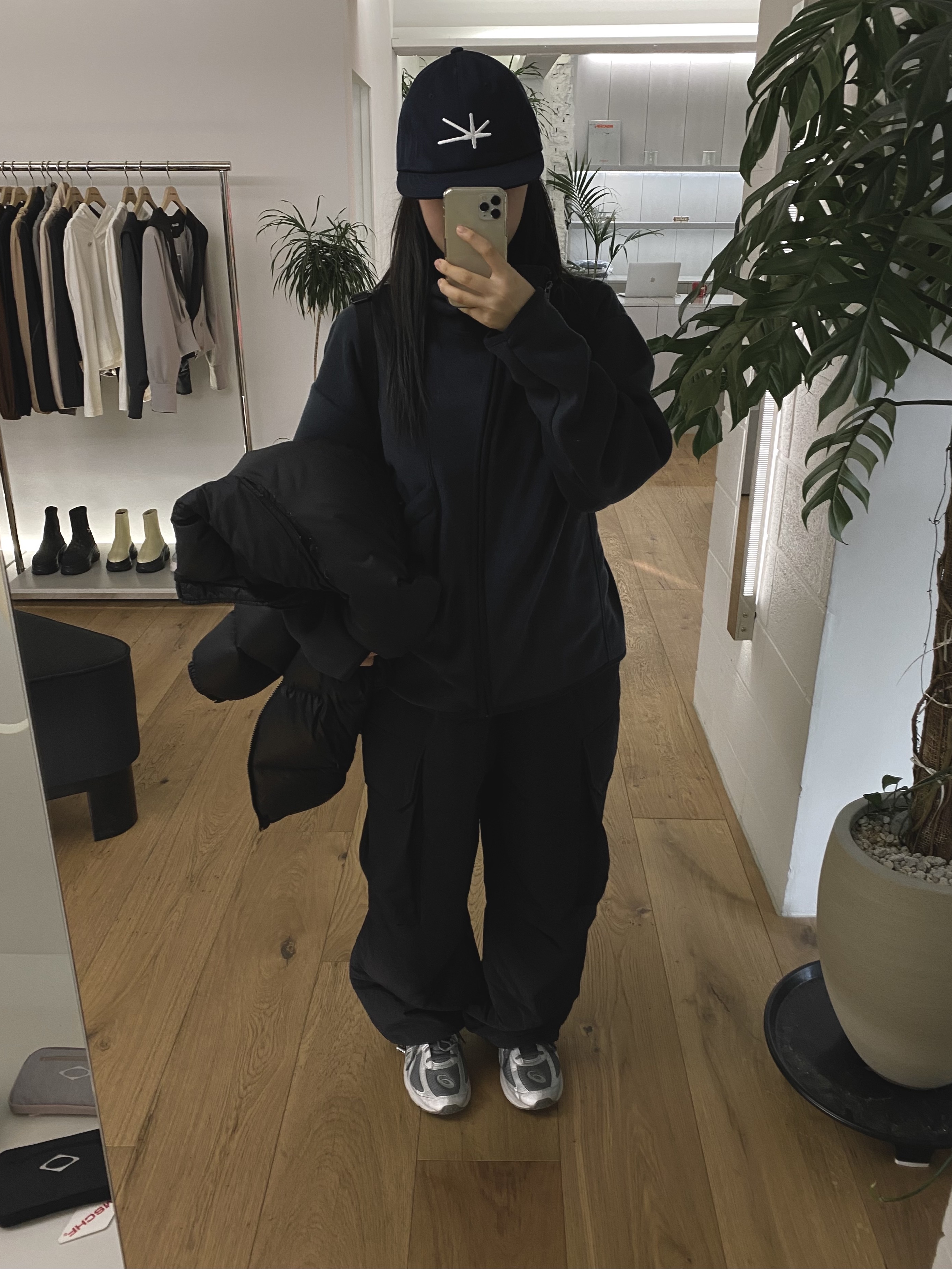 Softoffice Community Cap - Navy, Asics Jog 100 S SMU Sheet Rock Pure Silver - 2E Wide 착용 스타일 - 1