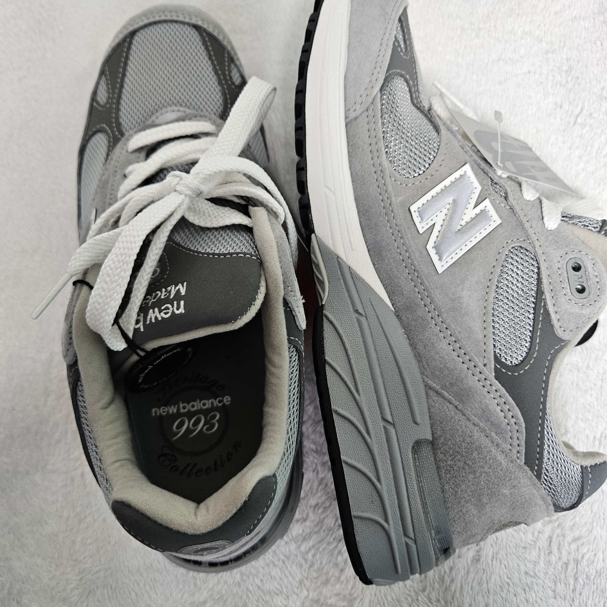 New Balance 993 Made in USA Grey - D Standard 착용 스타일