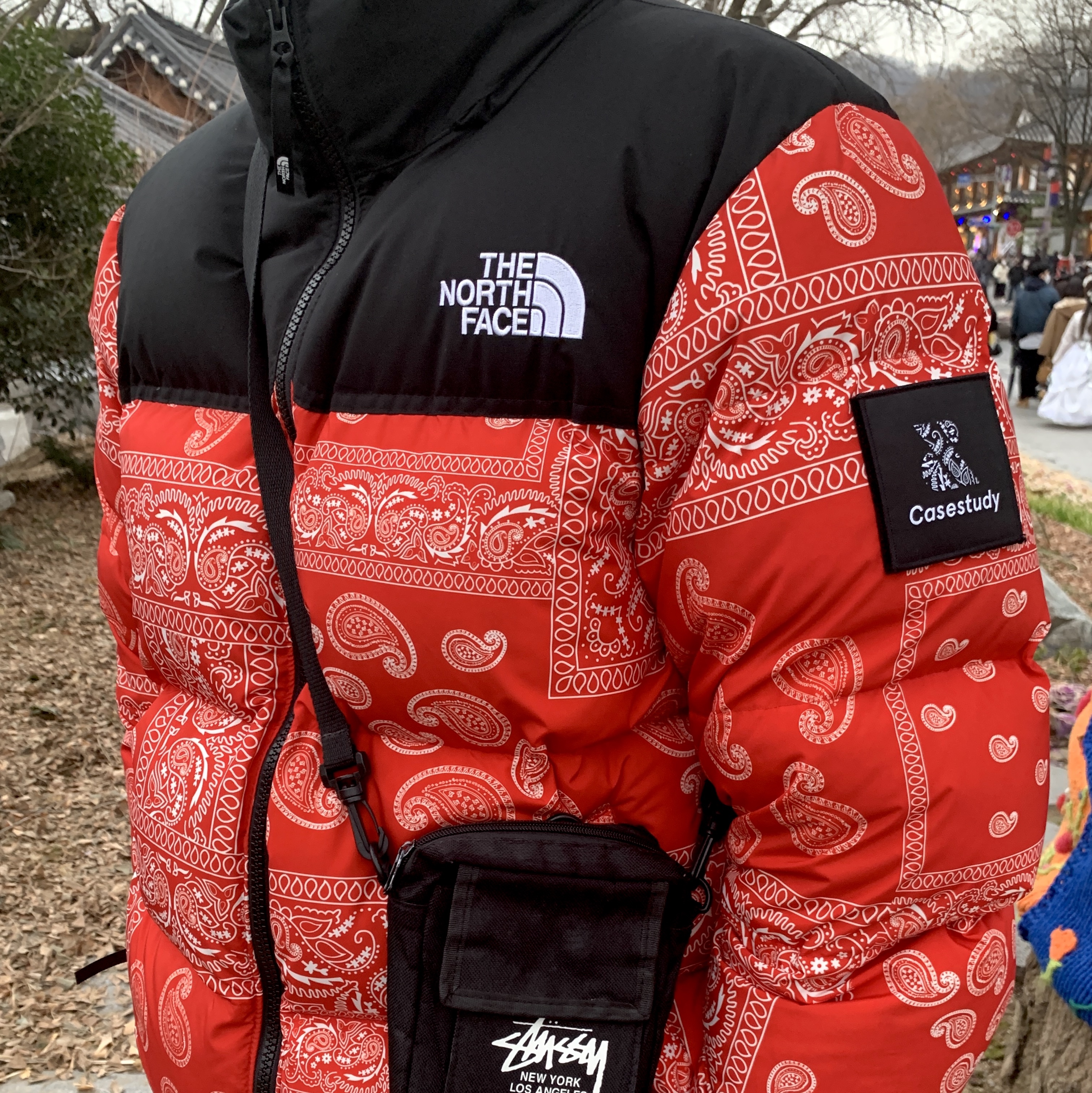 The North Face Nuptse Down Jacket Red 착용 스타일
