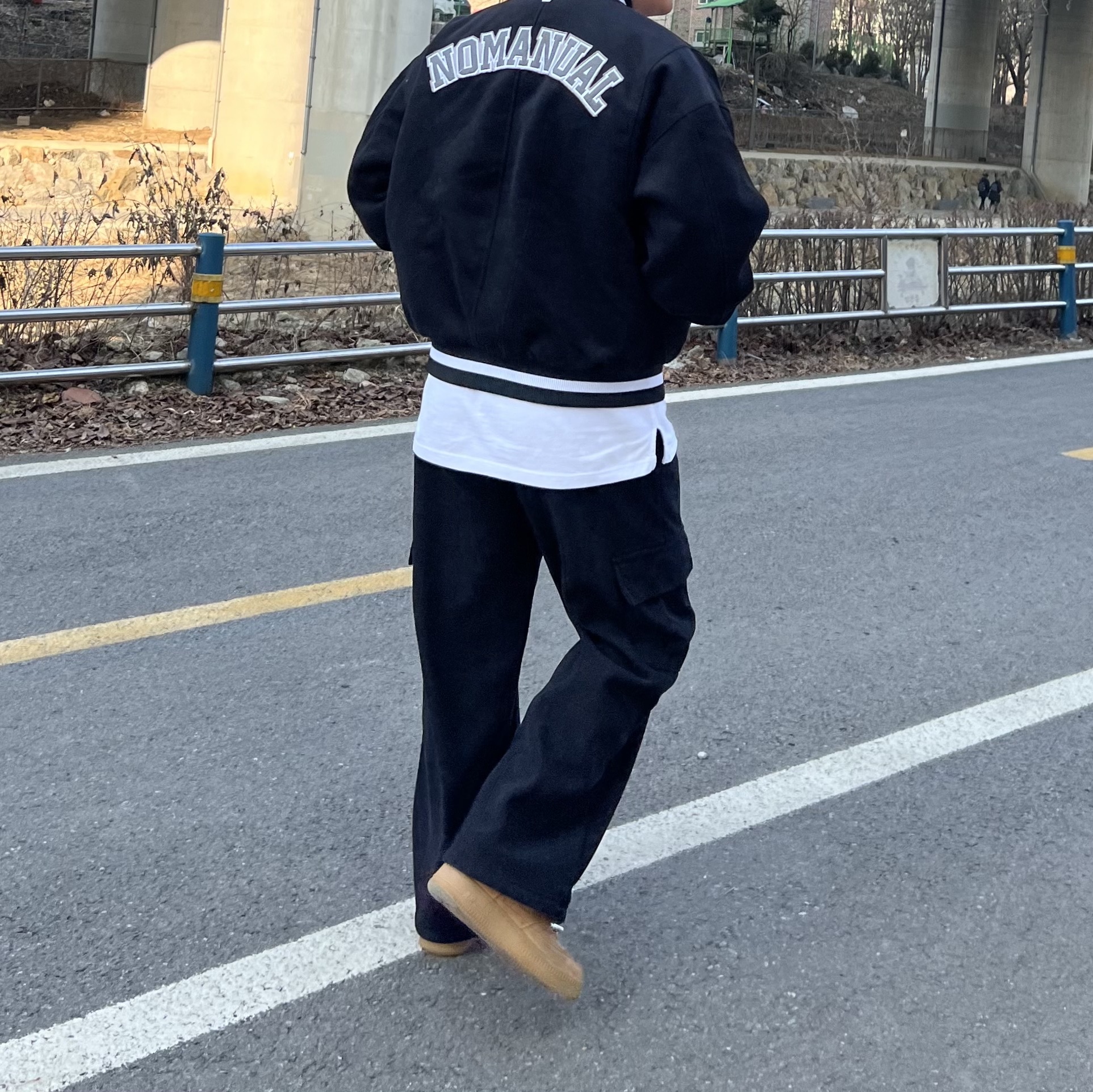 Nike x Supreme Air Force 1 Low Flax 착용 스타일 - 2