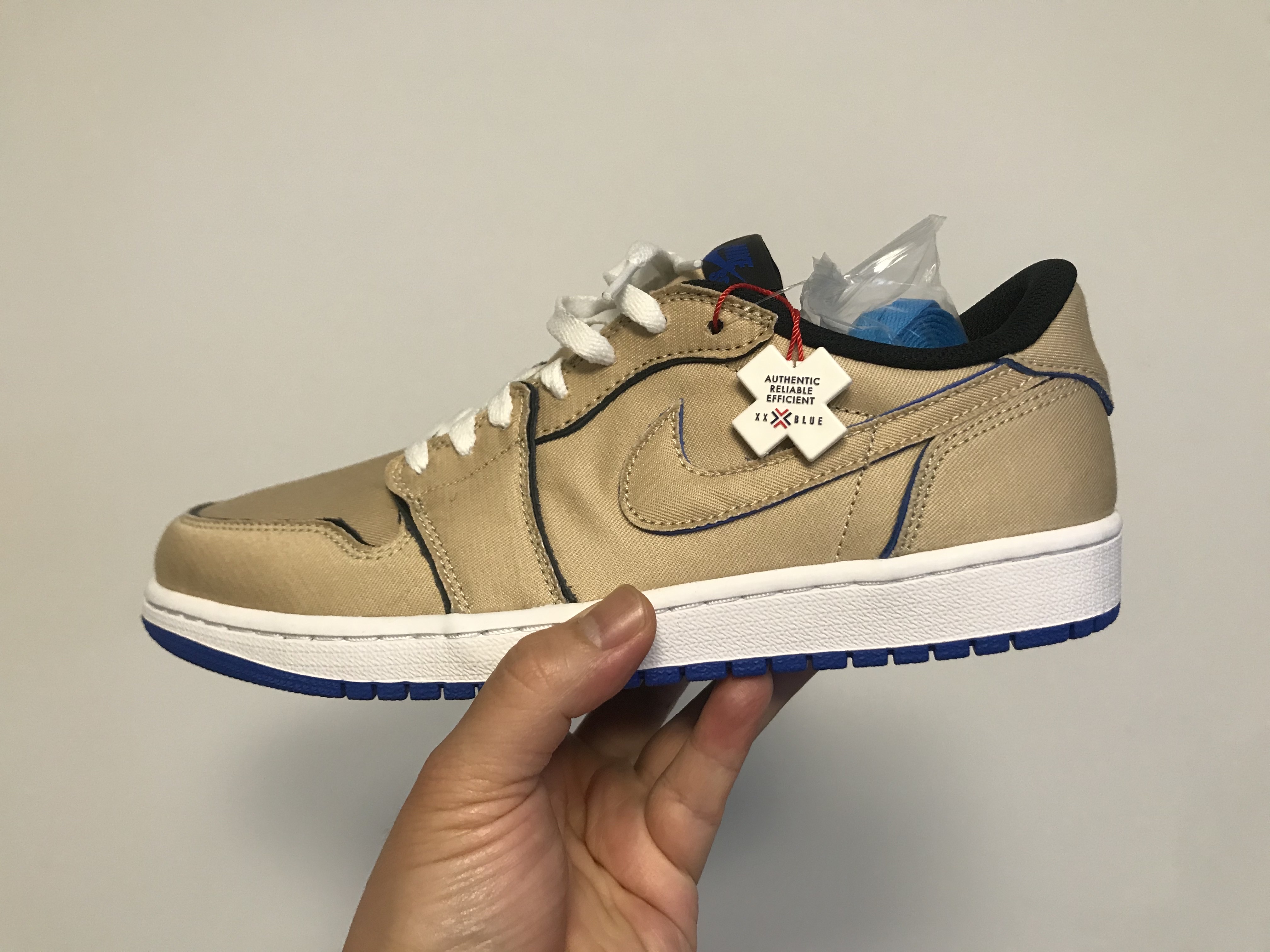 Jordan 1 x Lance Mountain Low SB QS Desert Ore 착용 스타일 - 1