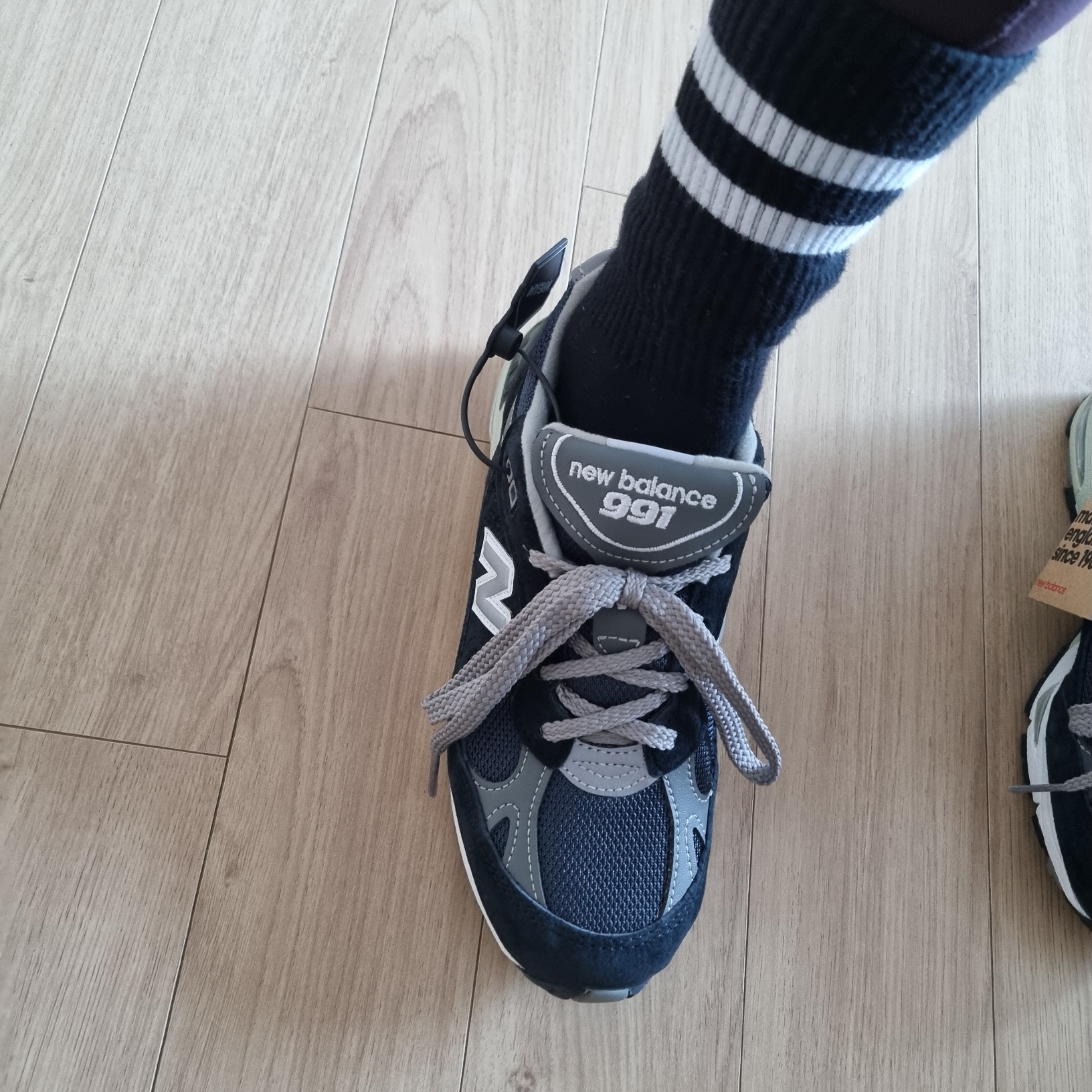 (W) New Balance 991 Made in UK Navy 착용 스타일 - 2