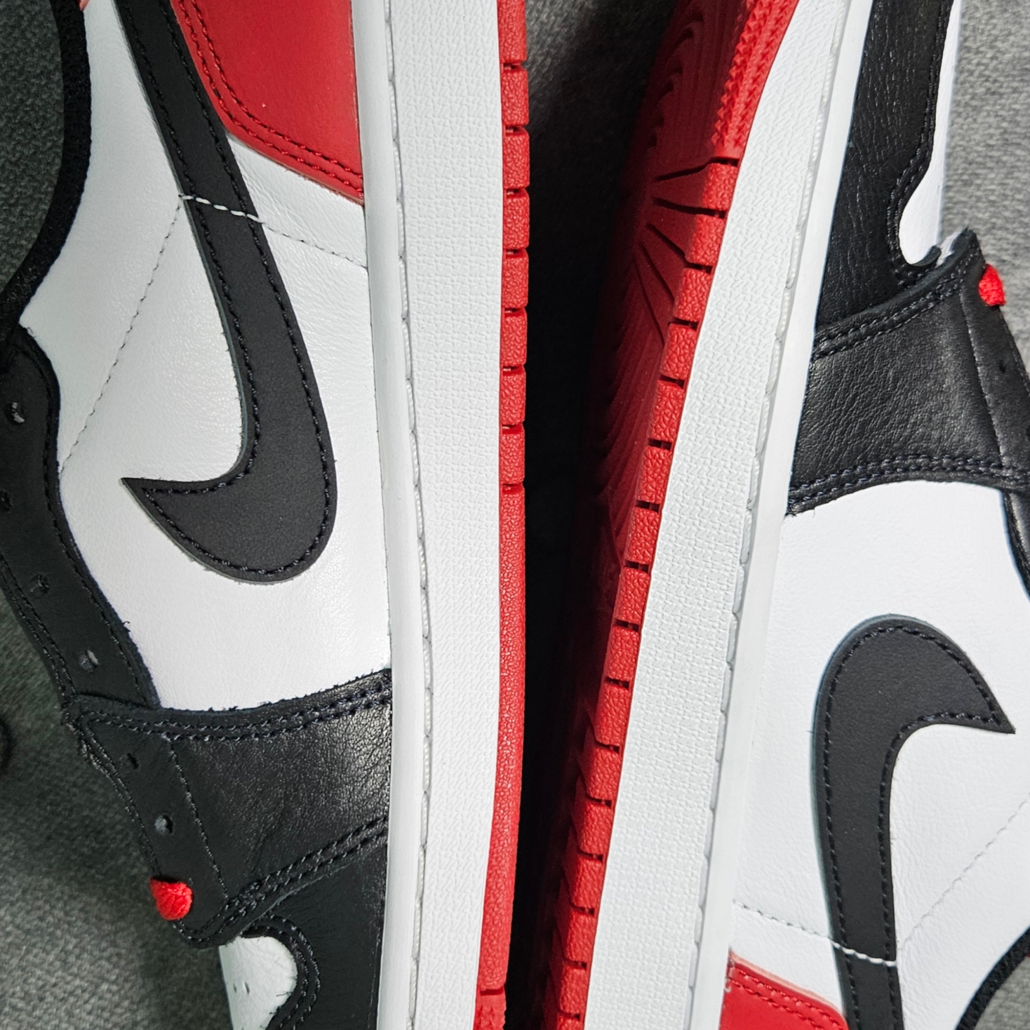 Jordan 1 Retro Low OG Black Toe 착용 스타일