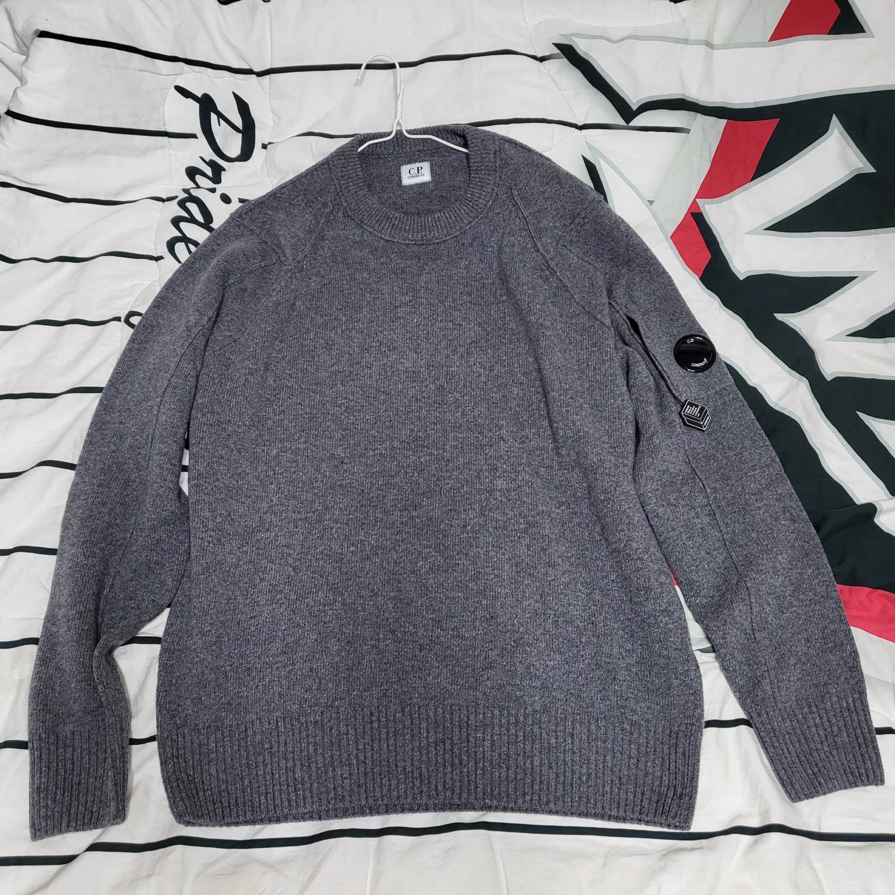 C.P. Company Lambswool Jumper Tarmac Grey - 23FW 착용 스타일