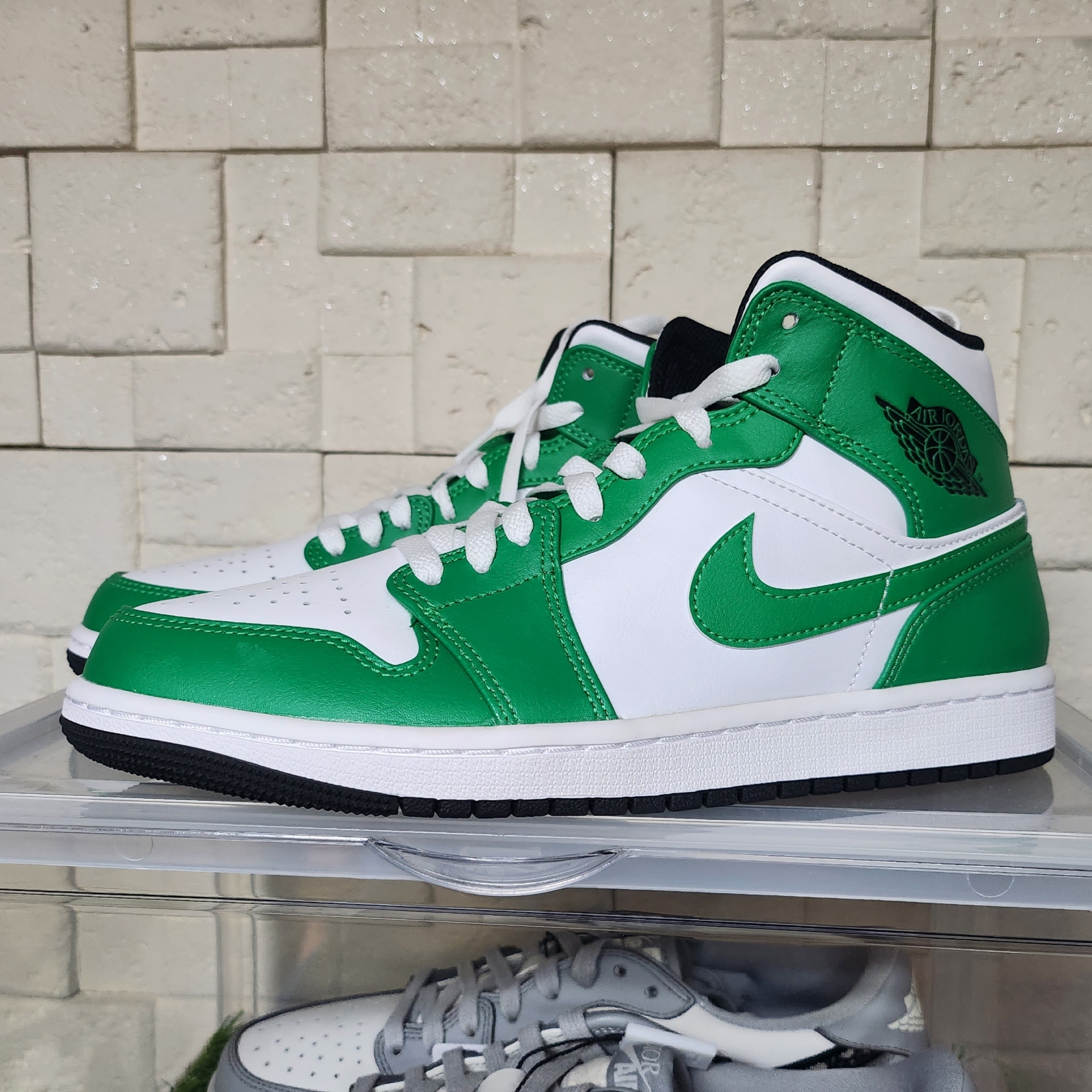 Jordan 1 Mid Lucky Green 착용 스타일