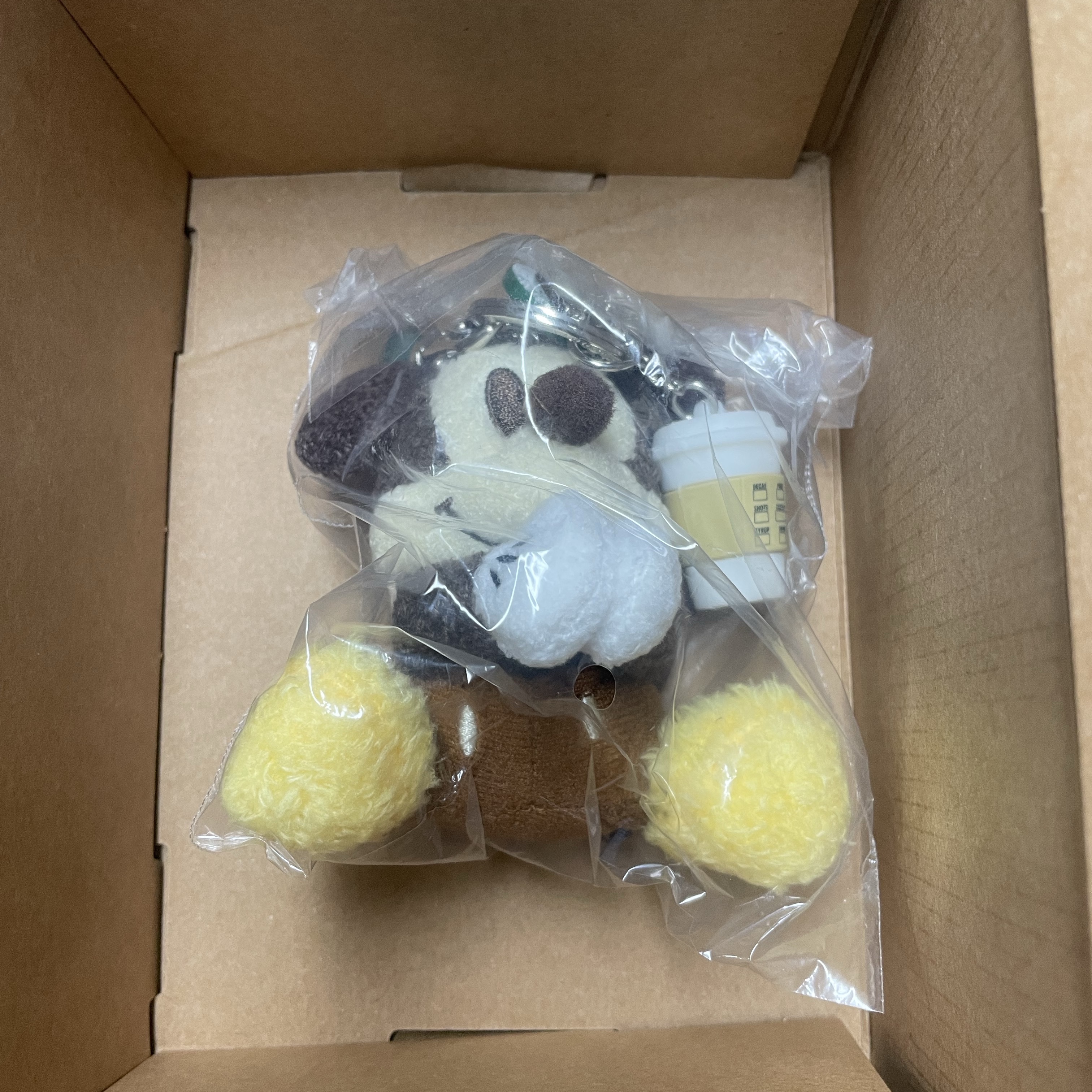 Starbucks Autumn Disney Joyful Mickey Keychain 착용 스타일