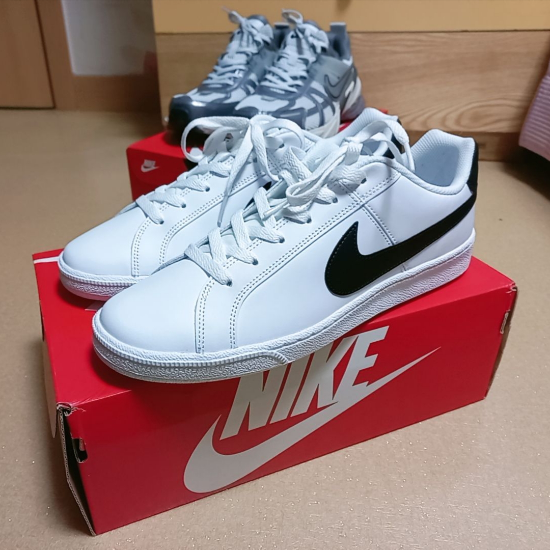 Nike Court Royal White Black 착용 스타일