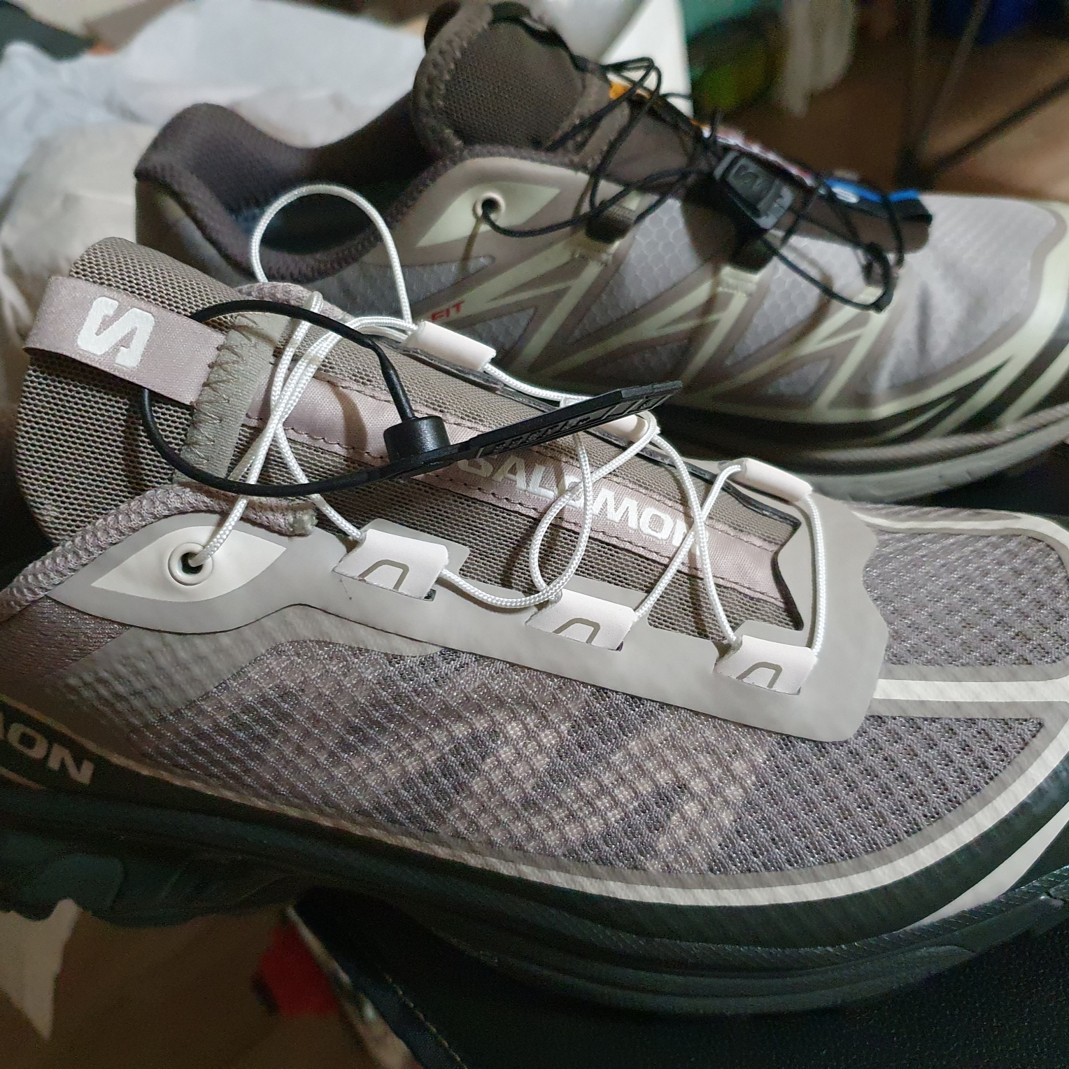 Salomon XT-6 Gore-Tex Vintage Khaki, Salomon XT-6 FT Vintage Khaki 착용 스타일