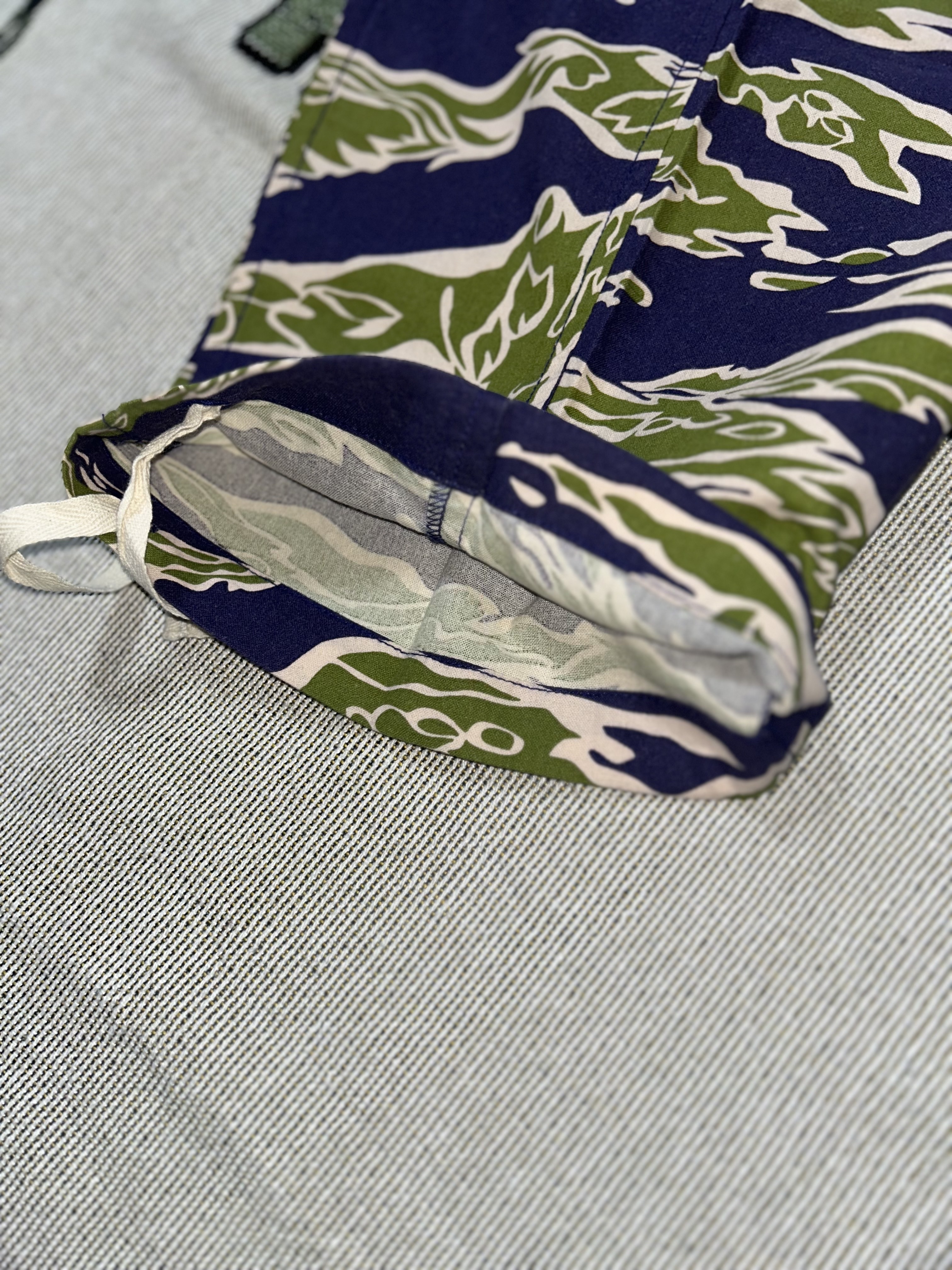South2 West8 Army String Pant Flannel Purple Tiger 착용 스타일 - 2