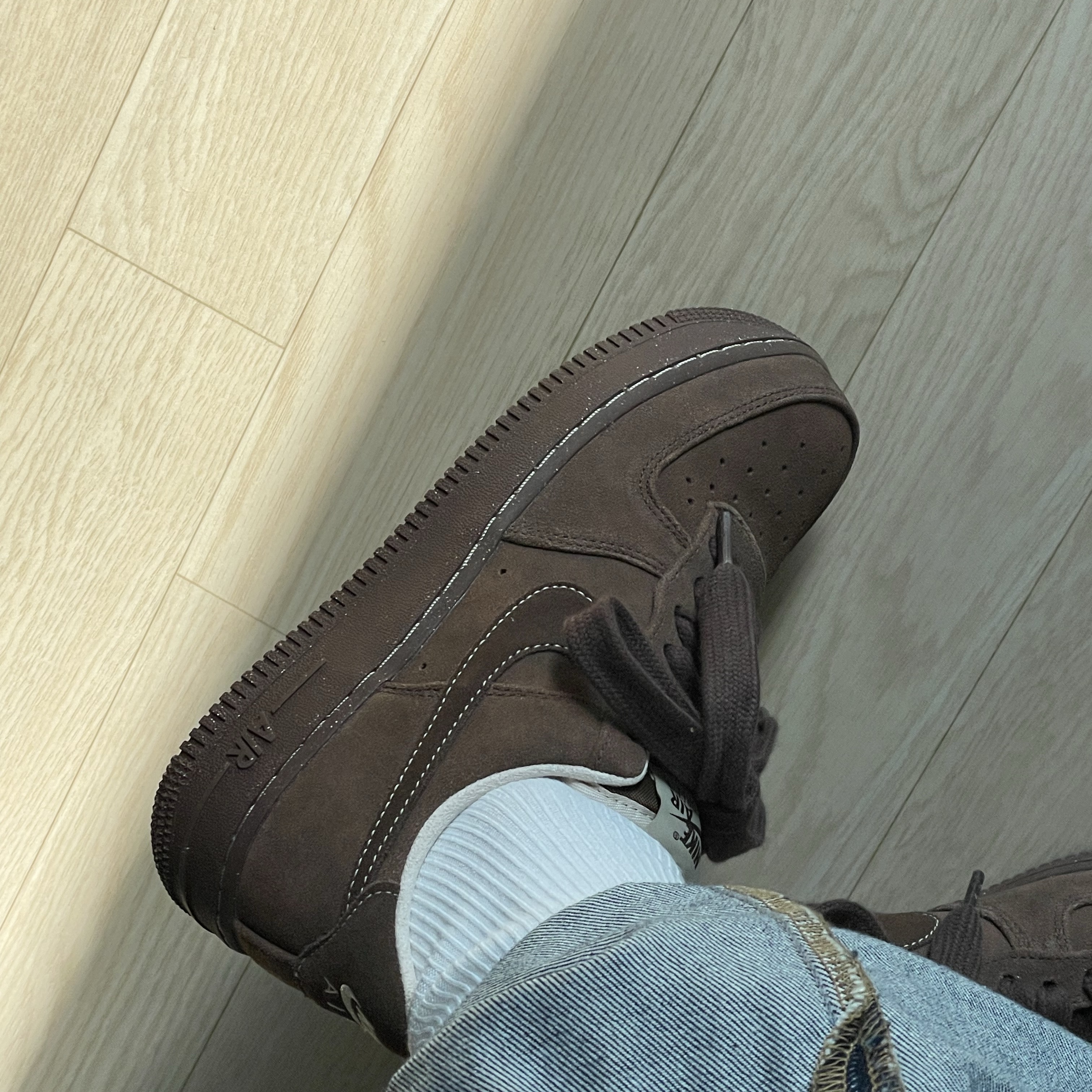 (W) Nike Air Force 1 '07 Cacao Wow 착용 스타일 - 1