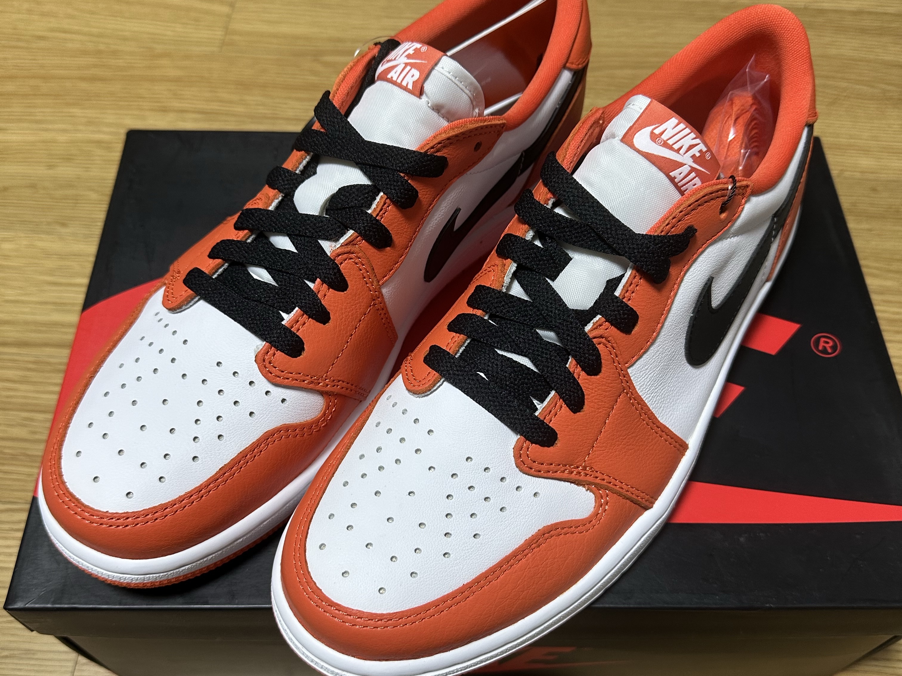 Jordan 1 Low OG Starfish 착용 스타일