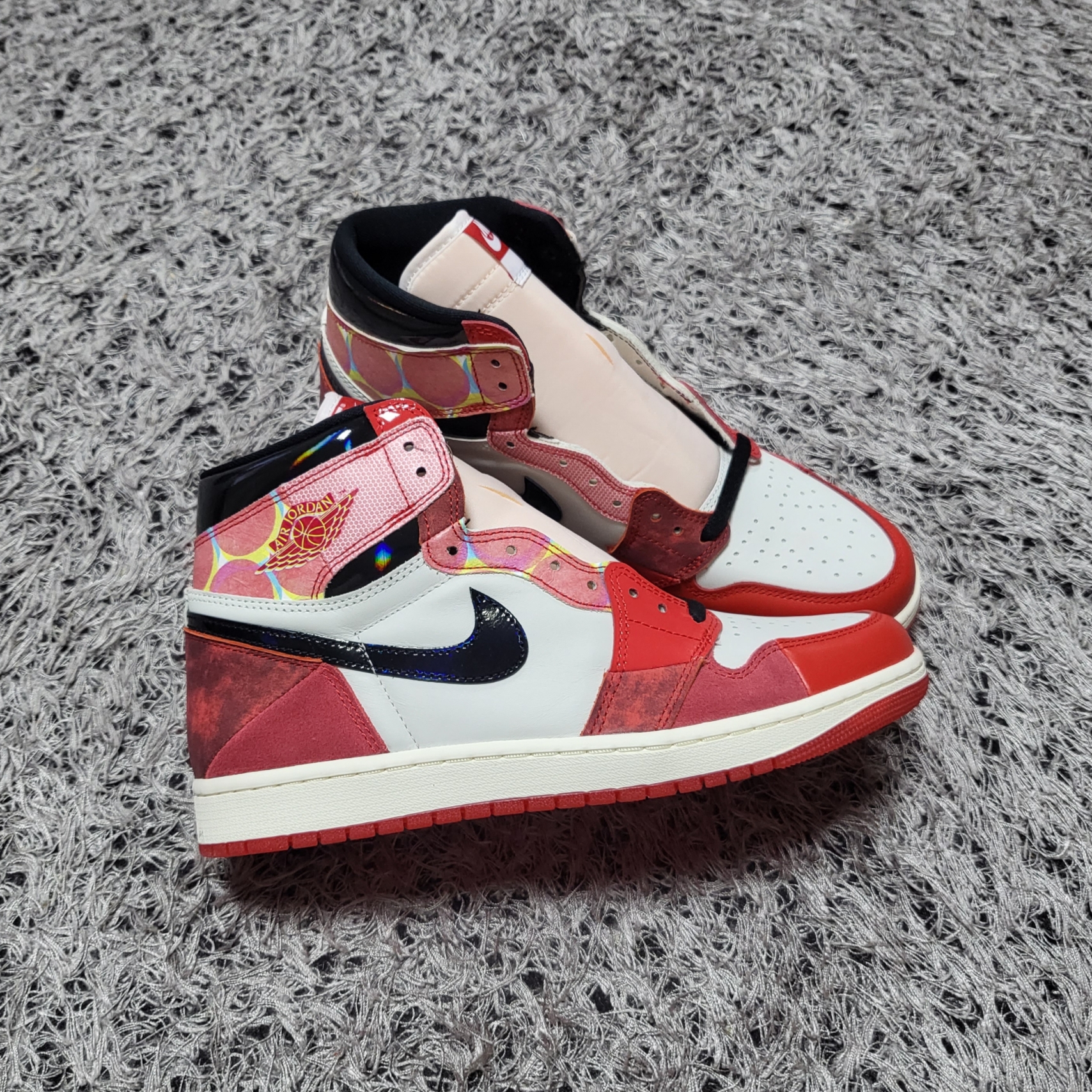 Jordan 1 Retro High Spider-Man Next Chapter 착용 스타일
