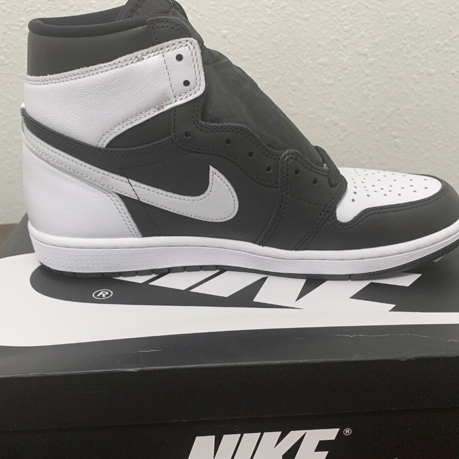 Jordan 1 Retro High OG Black White 착용 스타일