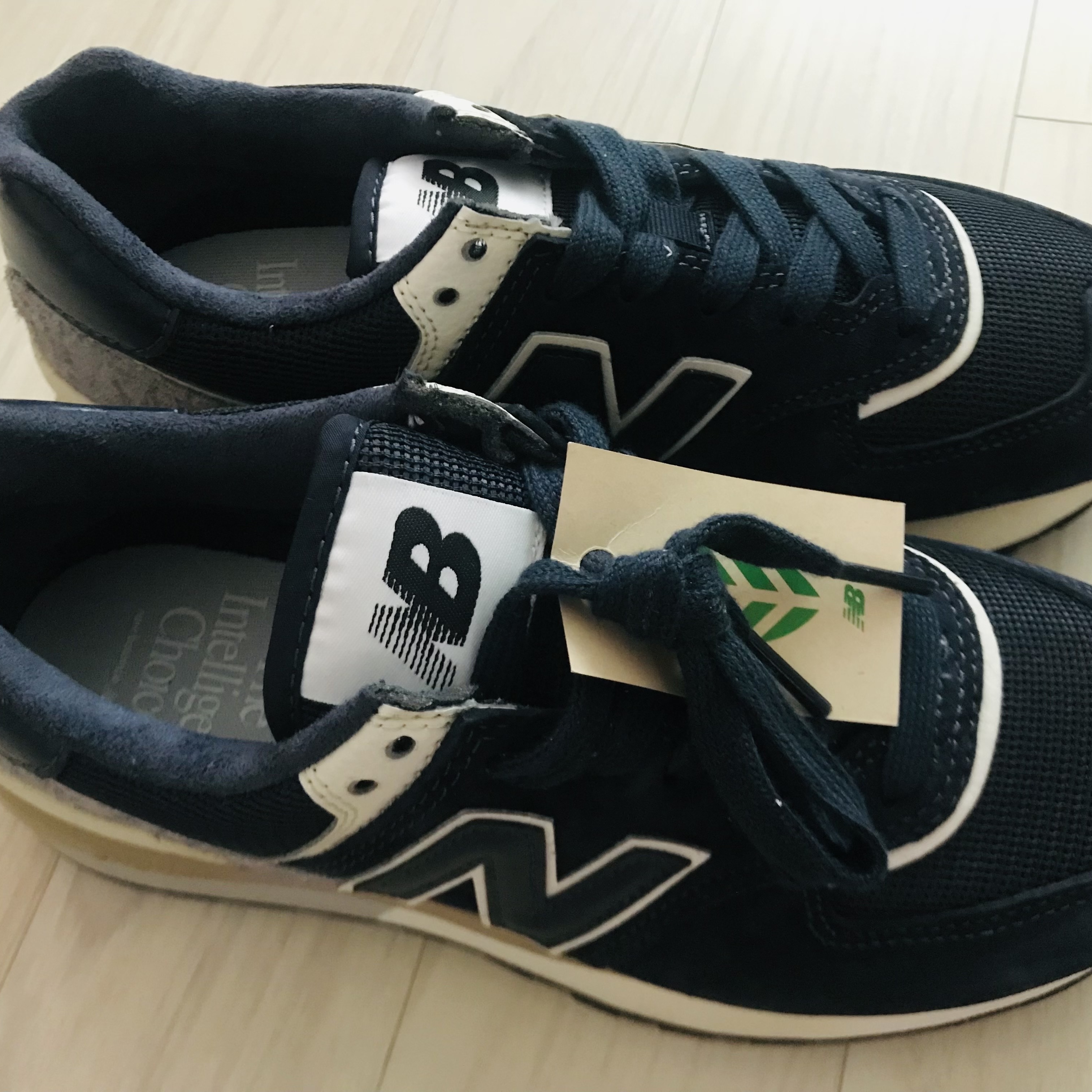 New Balance 574 Legacy Blue Navy 착용 스타일