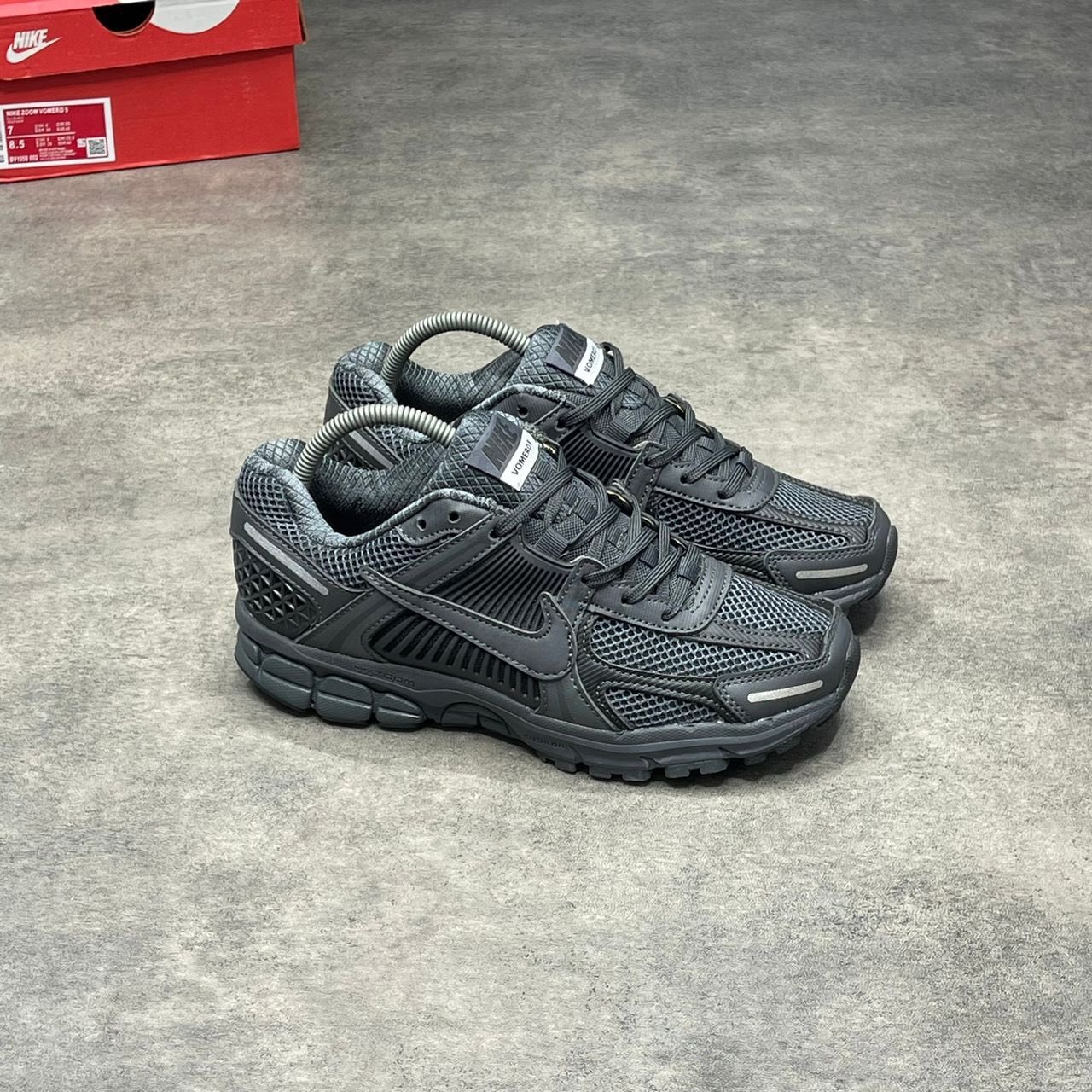 Nike Zoom Vomero 5 SP Anthracite 2023 착용 스타일