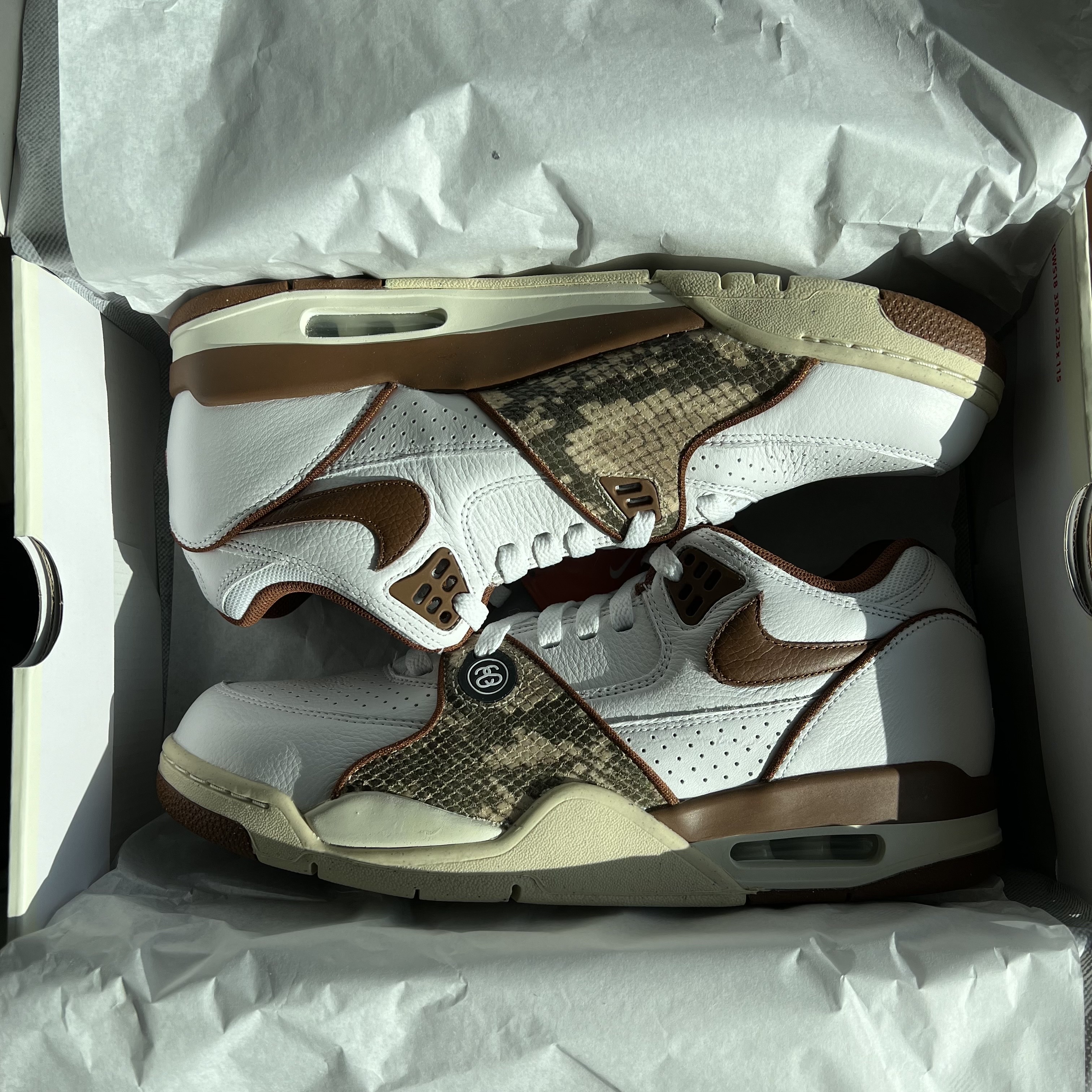 Nike x Stussy Air Flight 89 Low White and Pecan ์ฐฉ์ฉ ์คํ์ผ