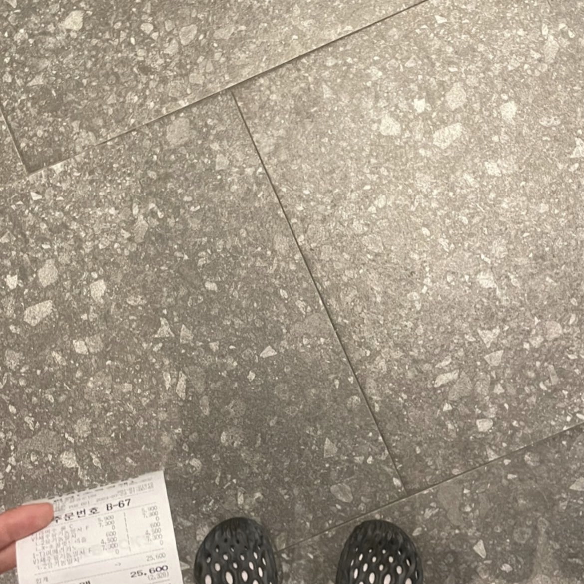 (W) Merrell Hydro Moc Black 착용 스타일