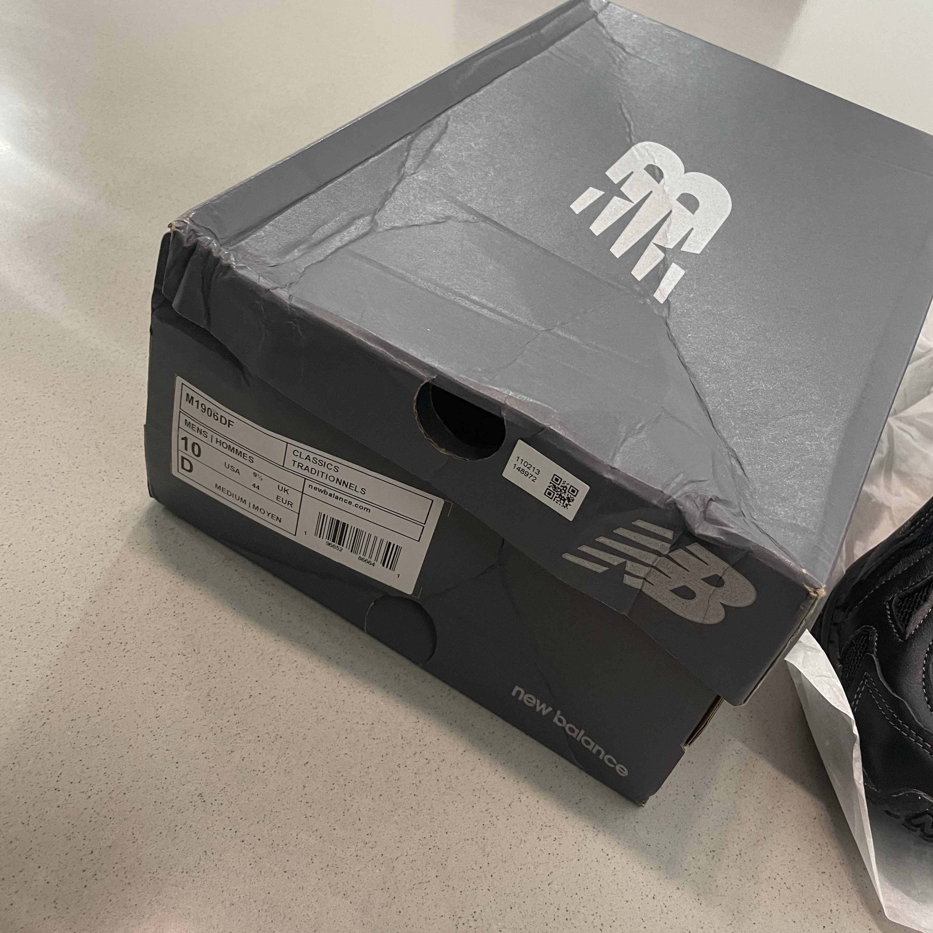 New Balance 1906D Protection Pack Black Silver Metallic 착용 스타일