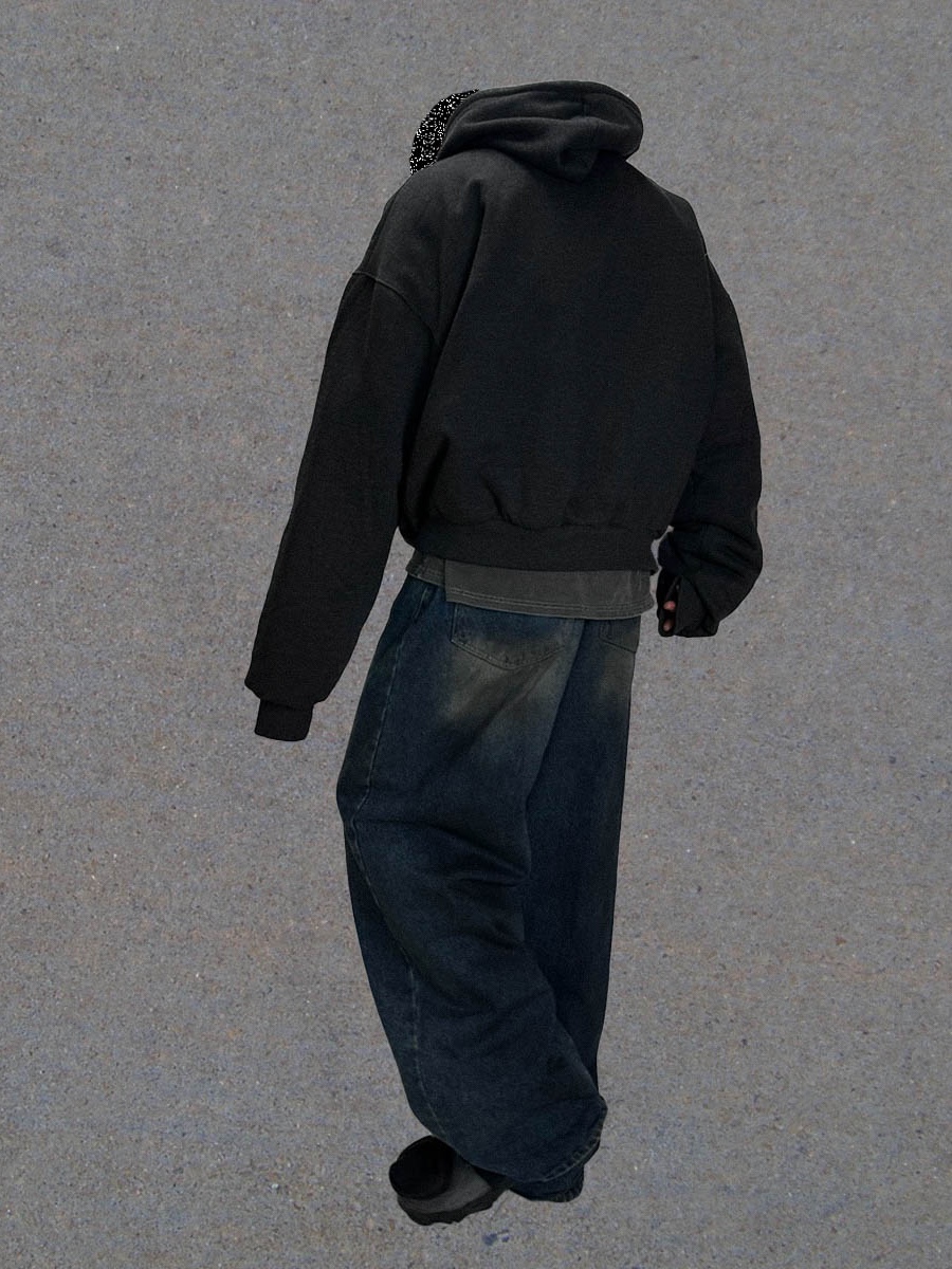 Crocs x Beams Classic All Terrain Mountain Parka Clog Grey 착용 스타일 - 4