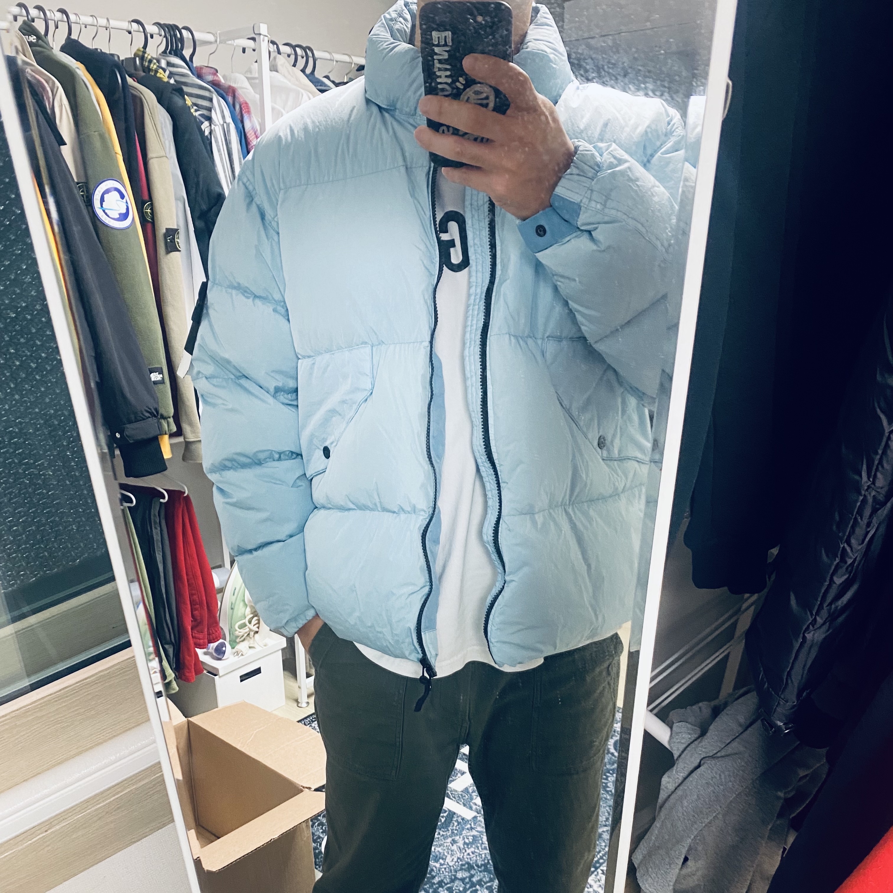 Stone Island 40623 Garment Dyed Crinkle Reps Recycled Nylon Down Jacket Sky Blue - 23FW 착용 스타일