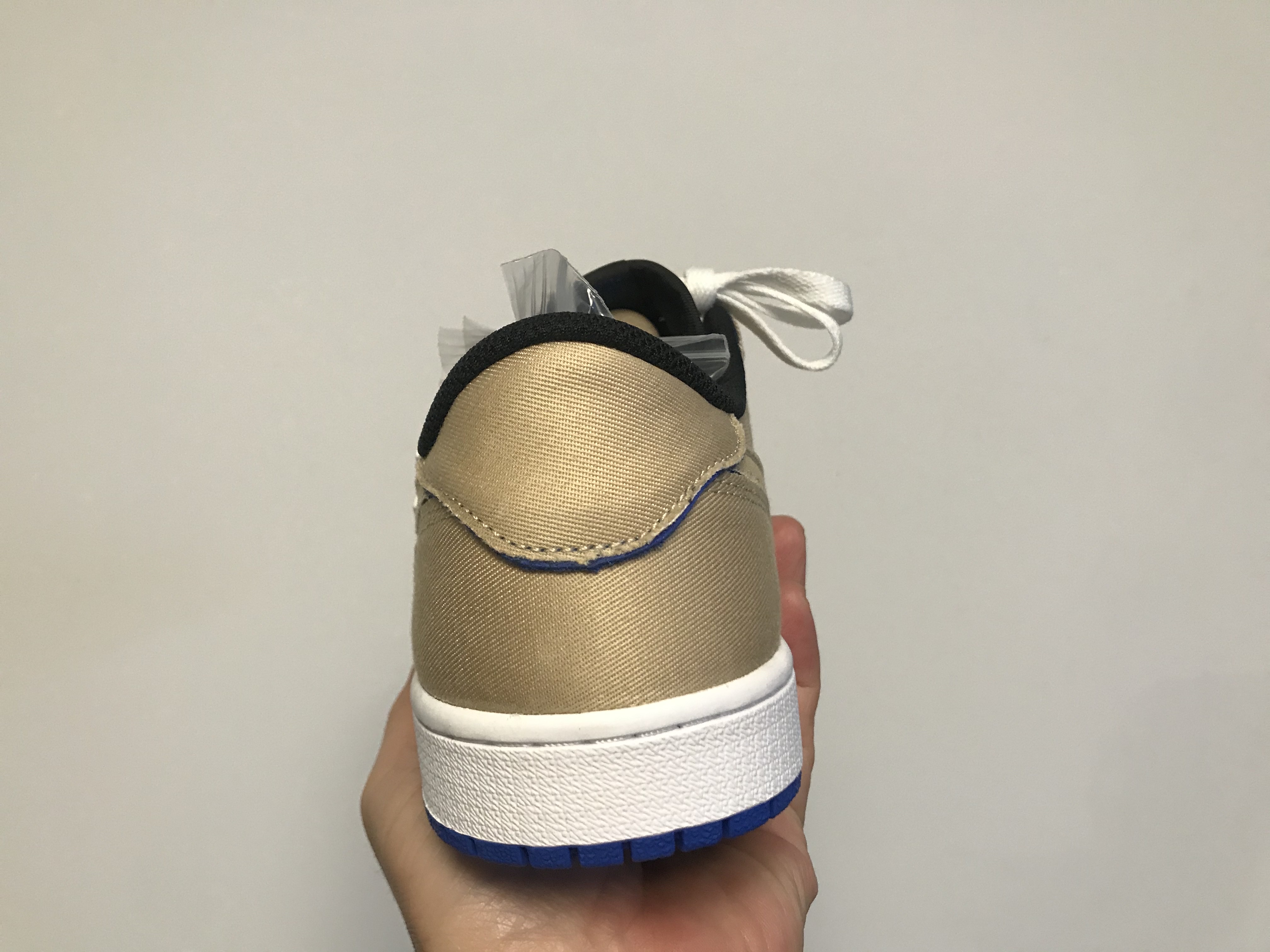 Jordan 1 x Lance Mountain Low SB QS Desert Ore 착용 스타일 - 5