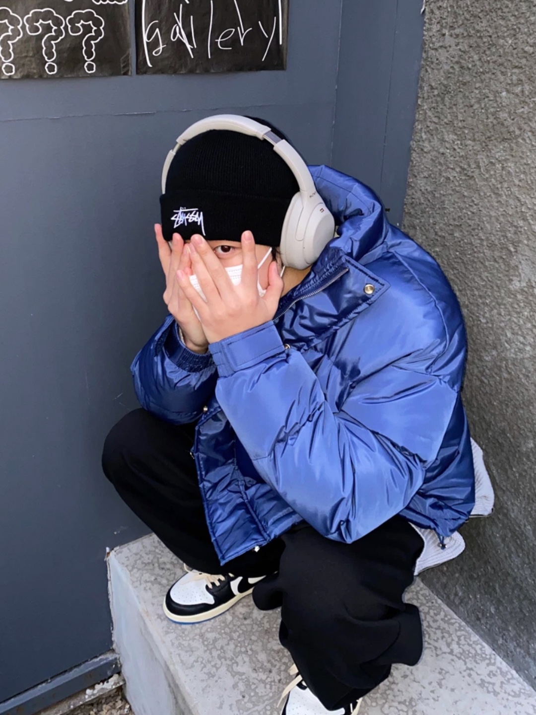 Supreme x Koss Portapro Headphones White - 23FW, Sony WH-CH520 White (Sony Korea Ver.) 착용 스타일 - 4