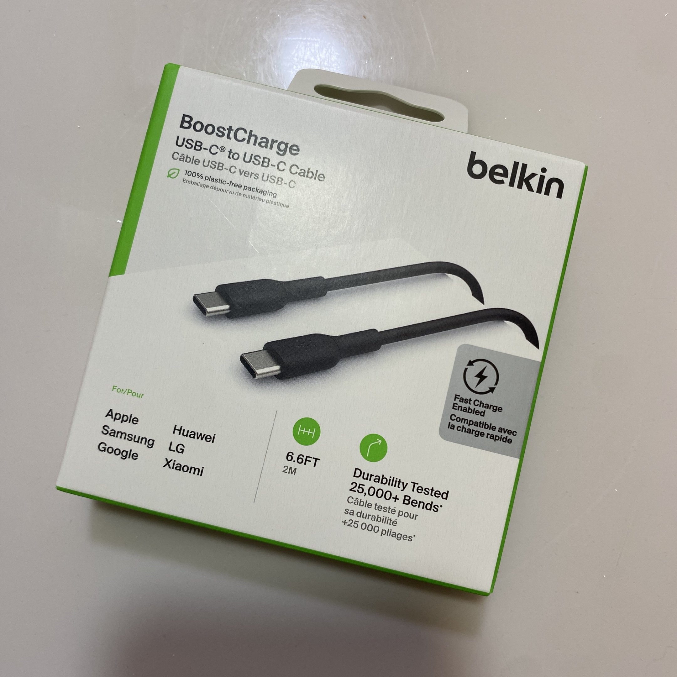Belkin C to C Type Quick Charging Cable 2M CAB003bt2M Black 착용 스타일