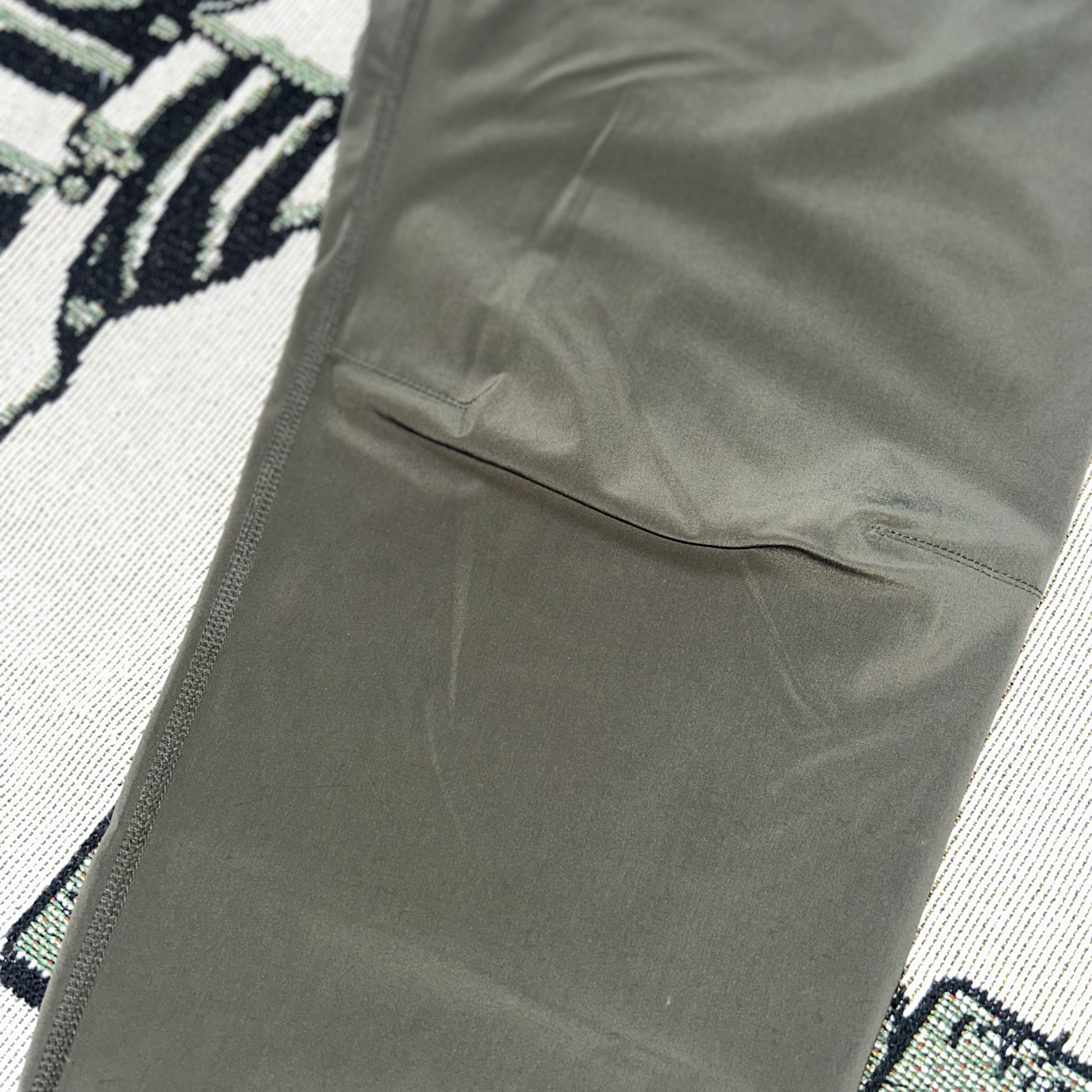 South2 West8 2P Cycle Pants Olive Drab 착용 스타일 - 9