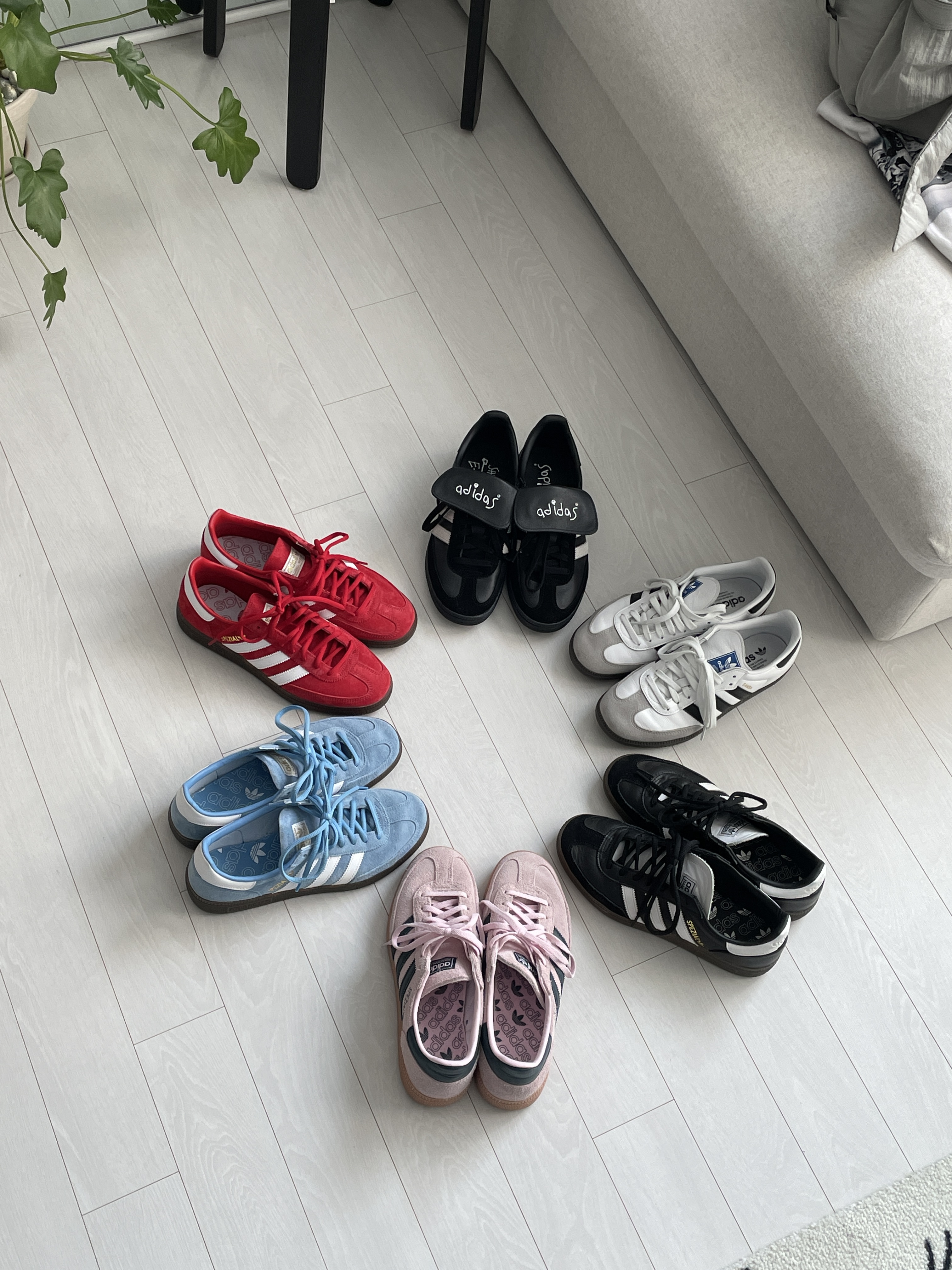 (W) Adidas Spezial Handball Clear Pink, Adidas Spezial Handball Light Blue 착용 스타일