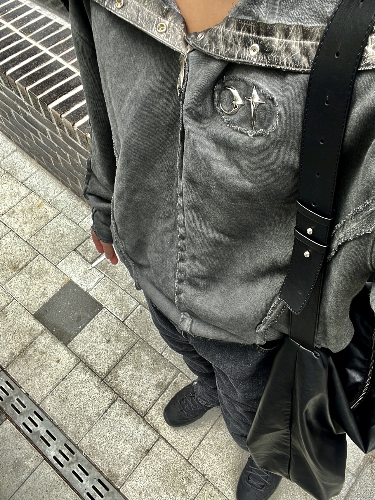 Thug Club Sasin Hooded Sleeve Gray, Nike x Stussy Air Penny II Black 착용 스타일