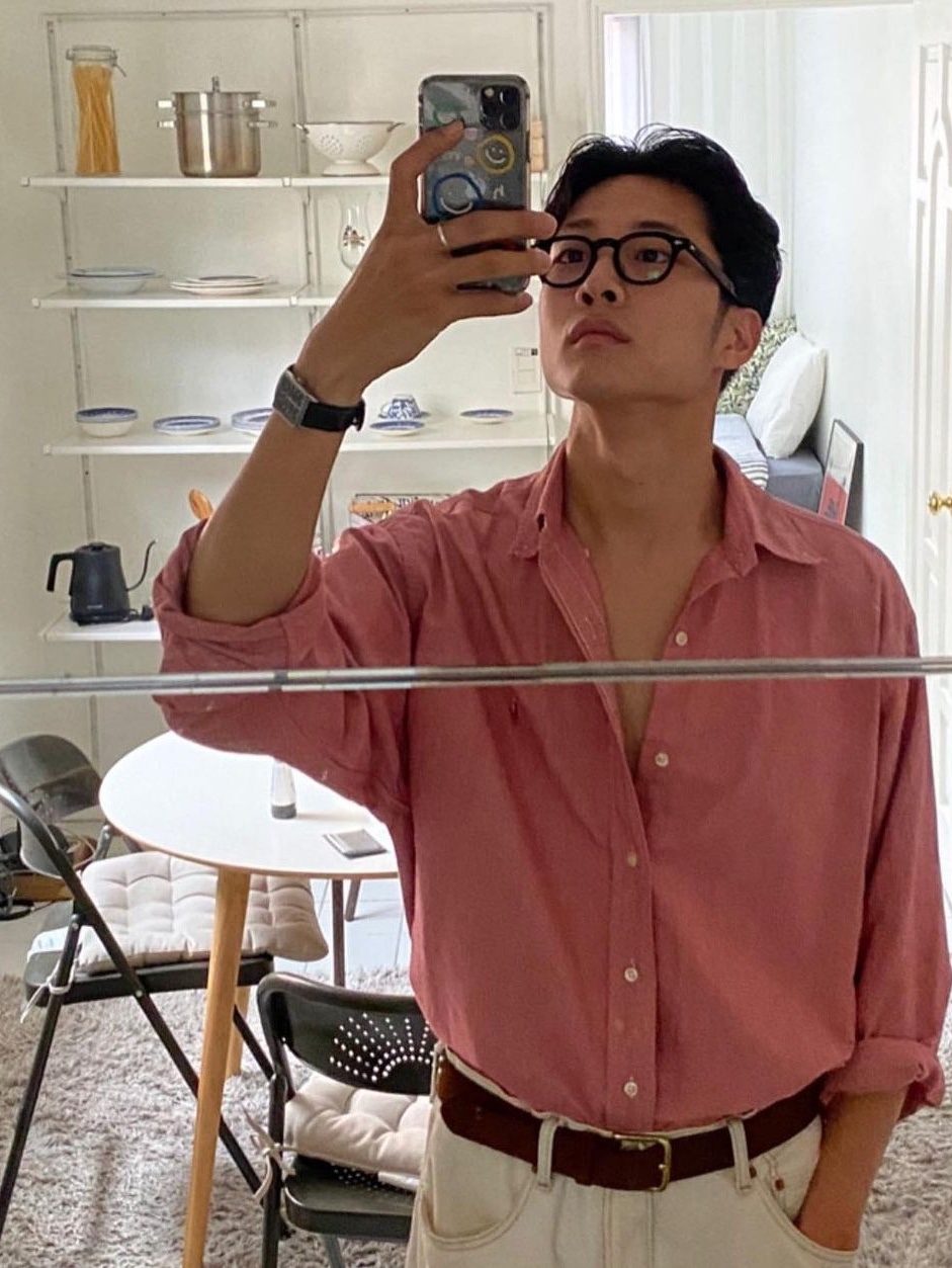 [30% 적립] Polo Ralph Lauren Classic Fit Garment Dyed Oxford Shirt White, Thom Browne Oxford Classic Grosgrain Placket Shirt White 착용 스타일 - 5