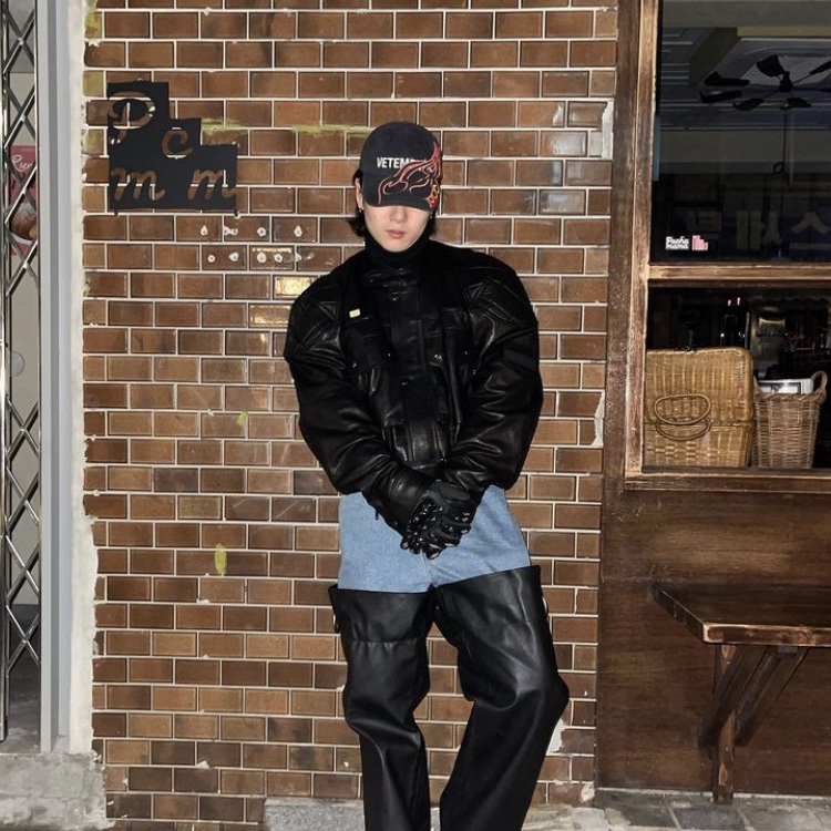 Martine Rose Leather Rider Jacket Black 착용 스타일 - 3