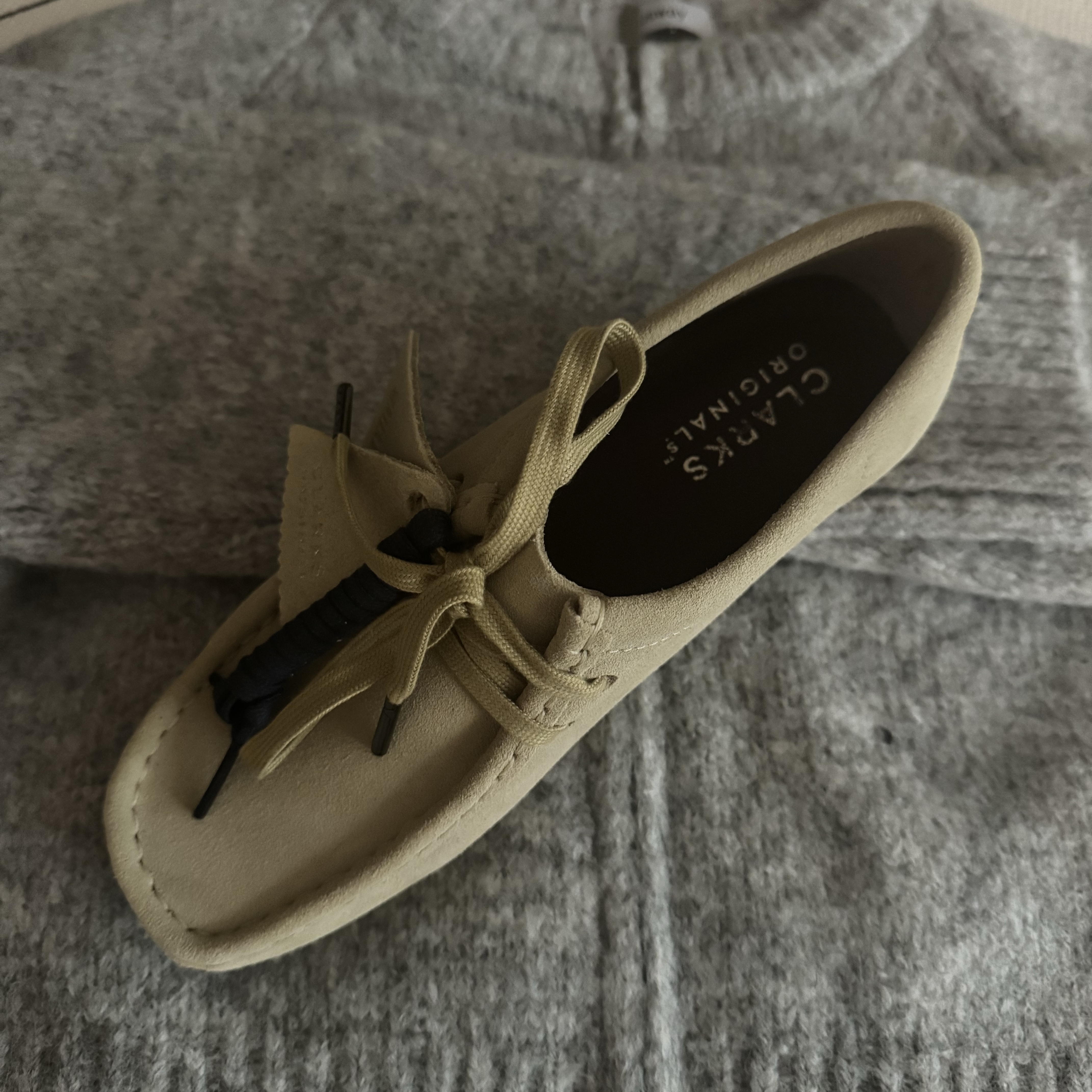 (W) Clarks Wallabee Maple Suede 착용 스타일