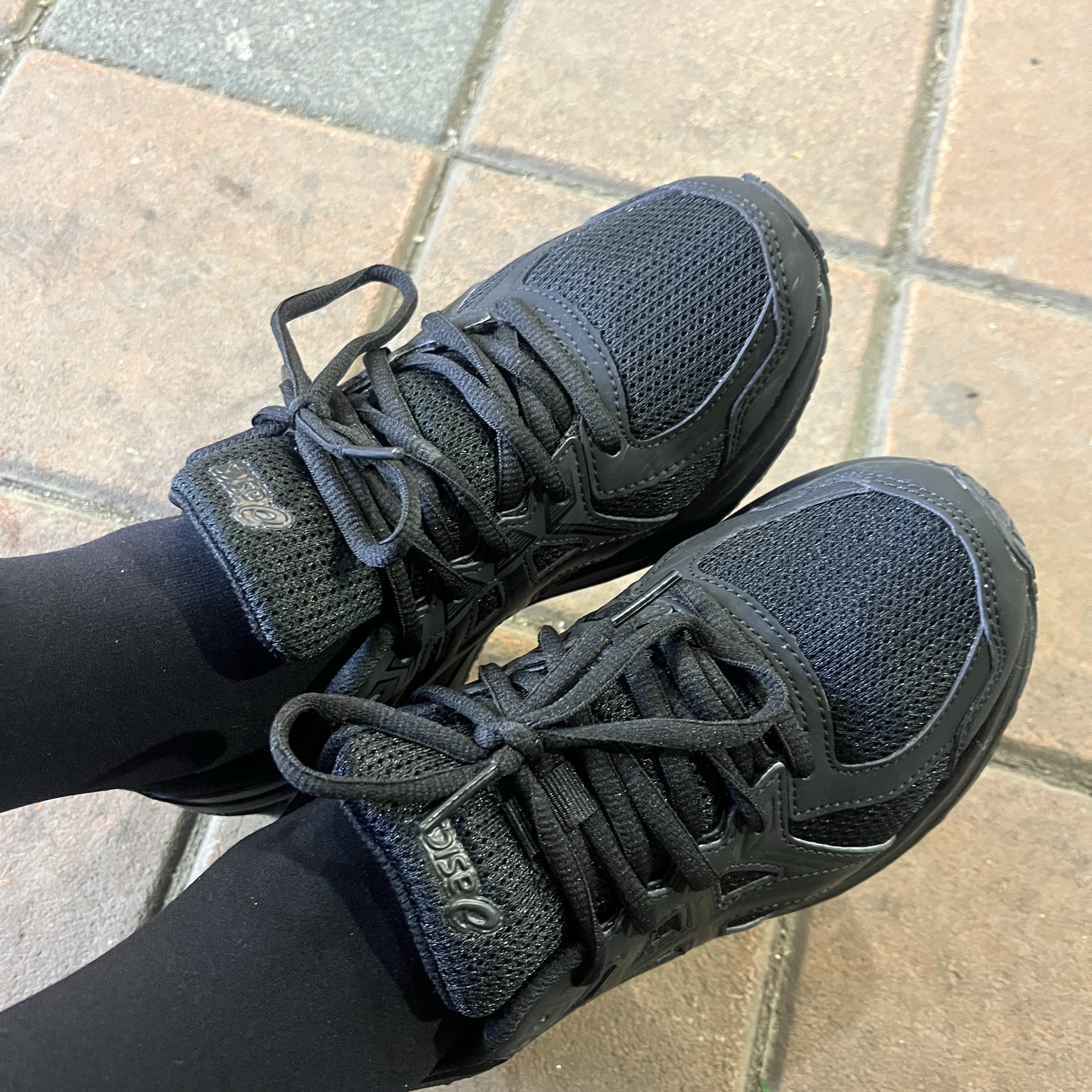 Asics Jog 100 2 Black 착용 스타일